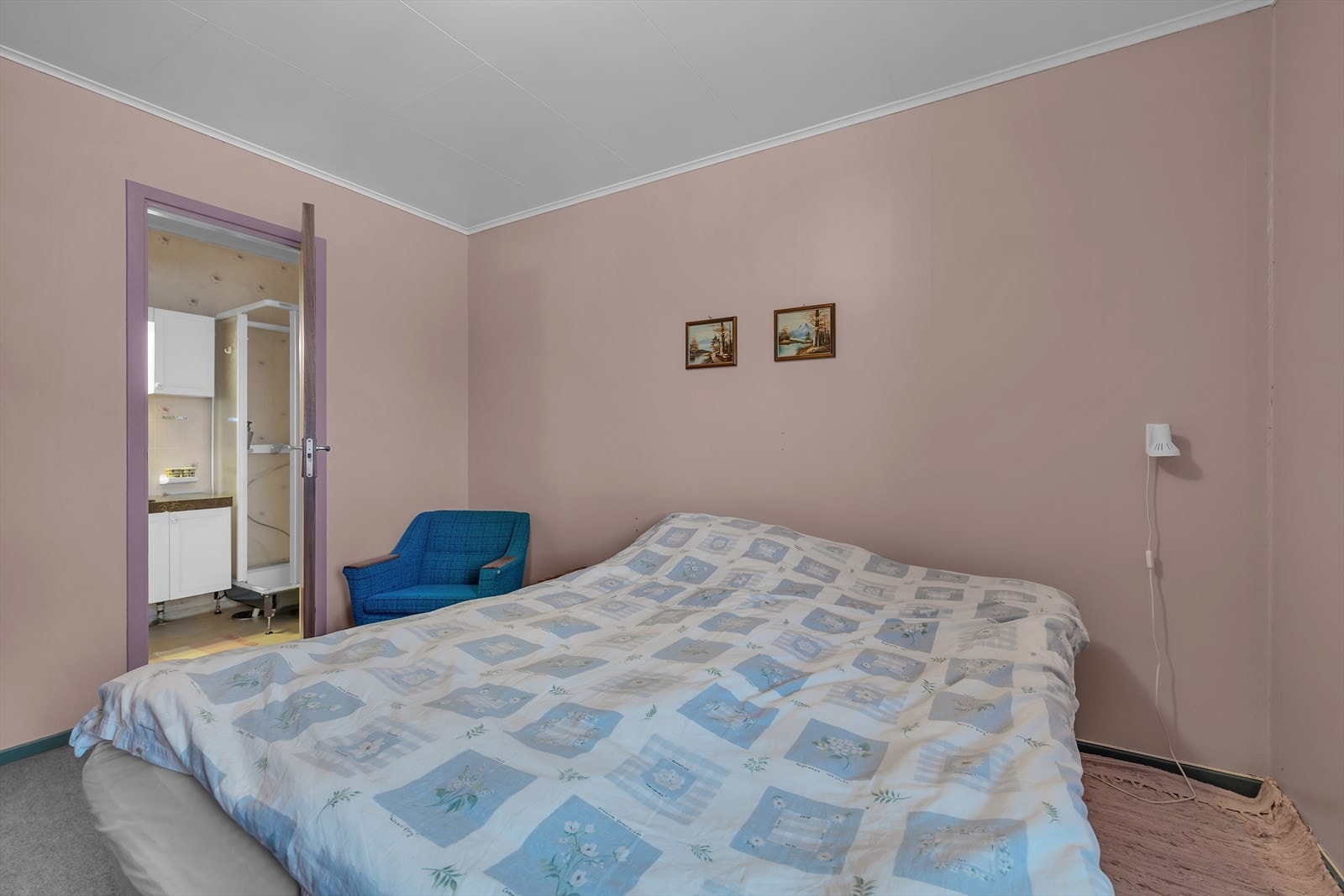 Dør til bad fra soverom Galleribilde