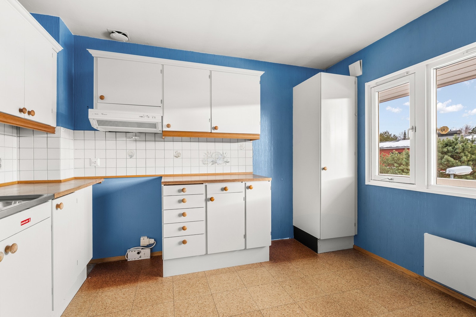 Separat kjøkken av god størrelse. Galleribilde