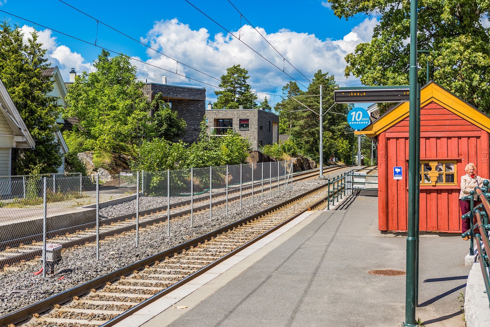 Kort vei til Kastellet trikkestasjon. Galleribilde