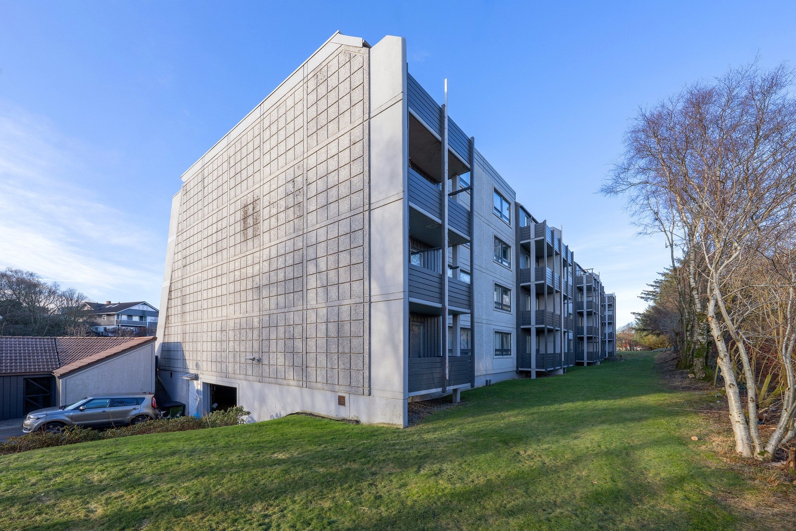 Kort vei til Stavanger, Sandnes, Sola - og ikke minst Sola Lufthavn. Galleribilde