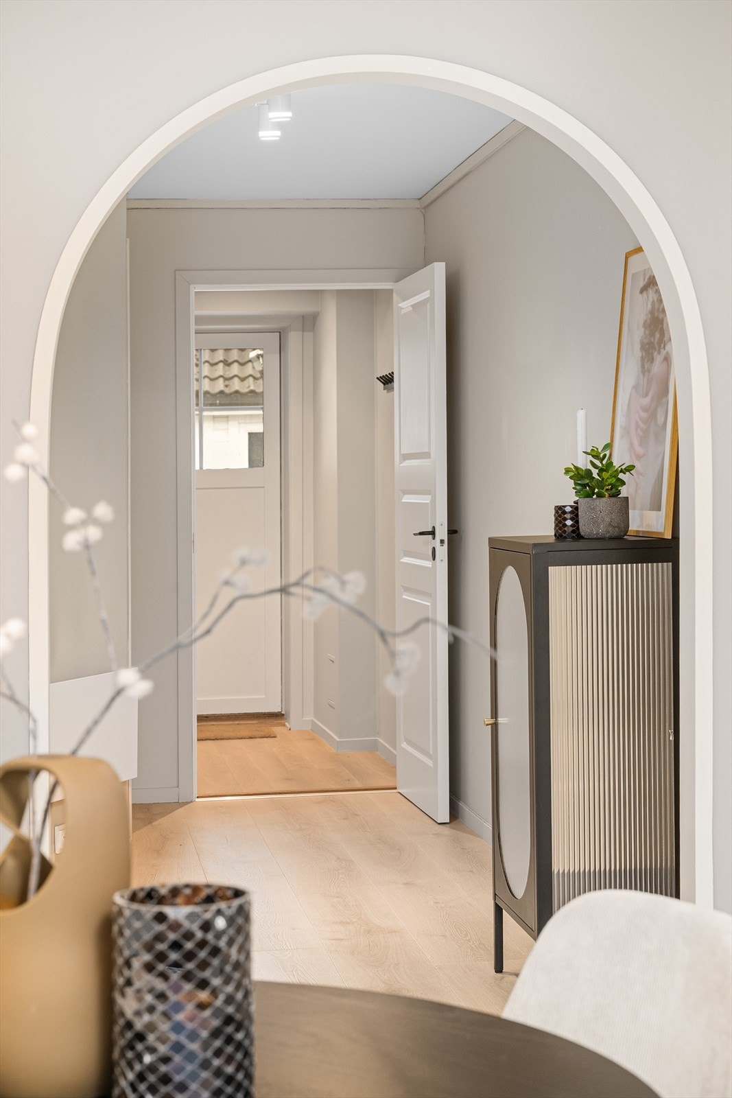 Åpen og koselig atmosfære. Galleribilde