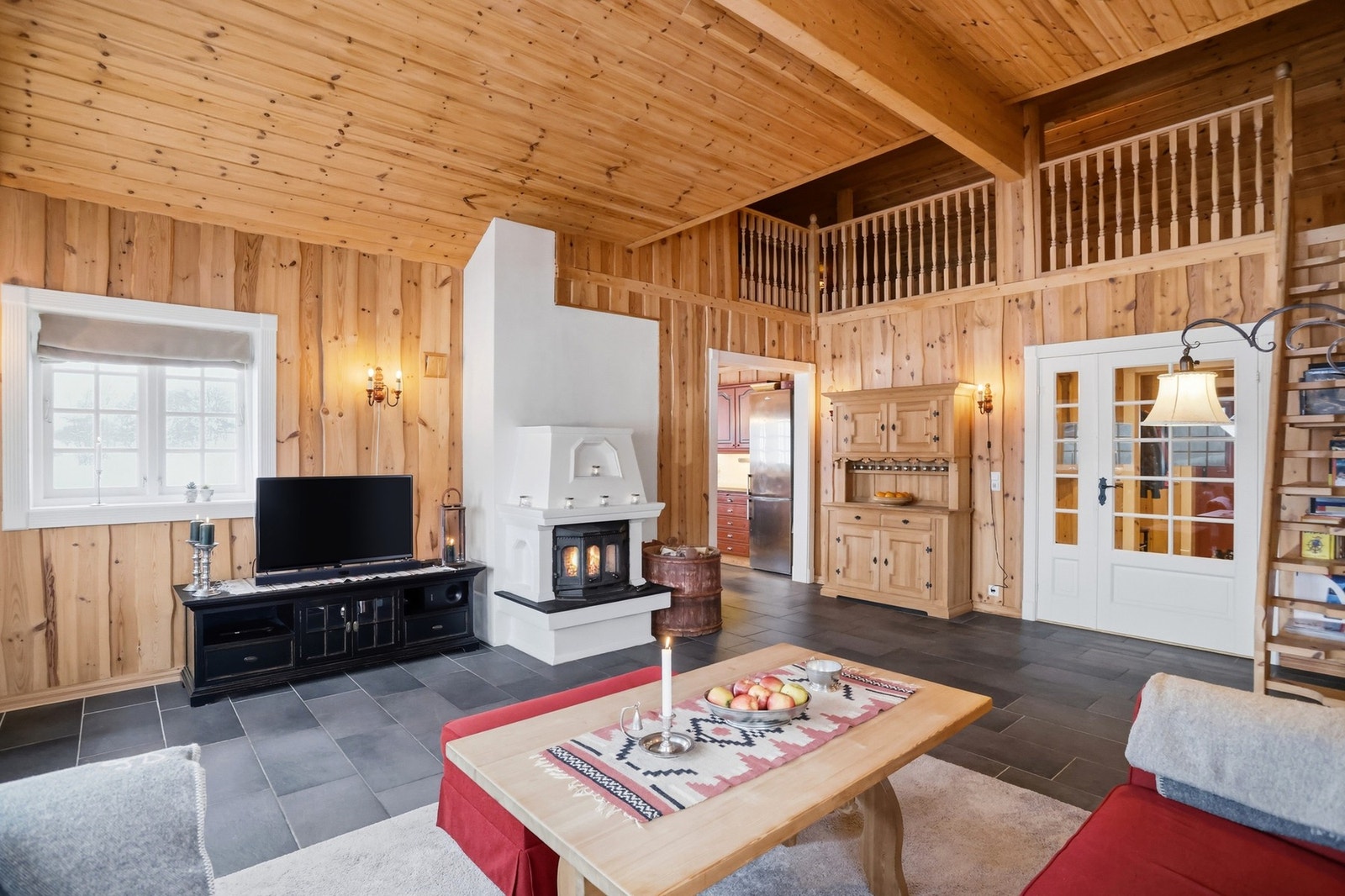 Flislagt gulv med varmekabler Galleribilde