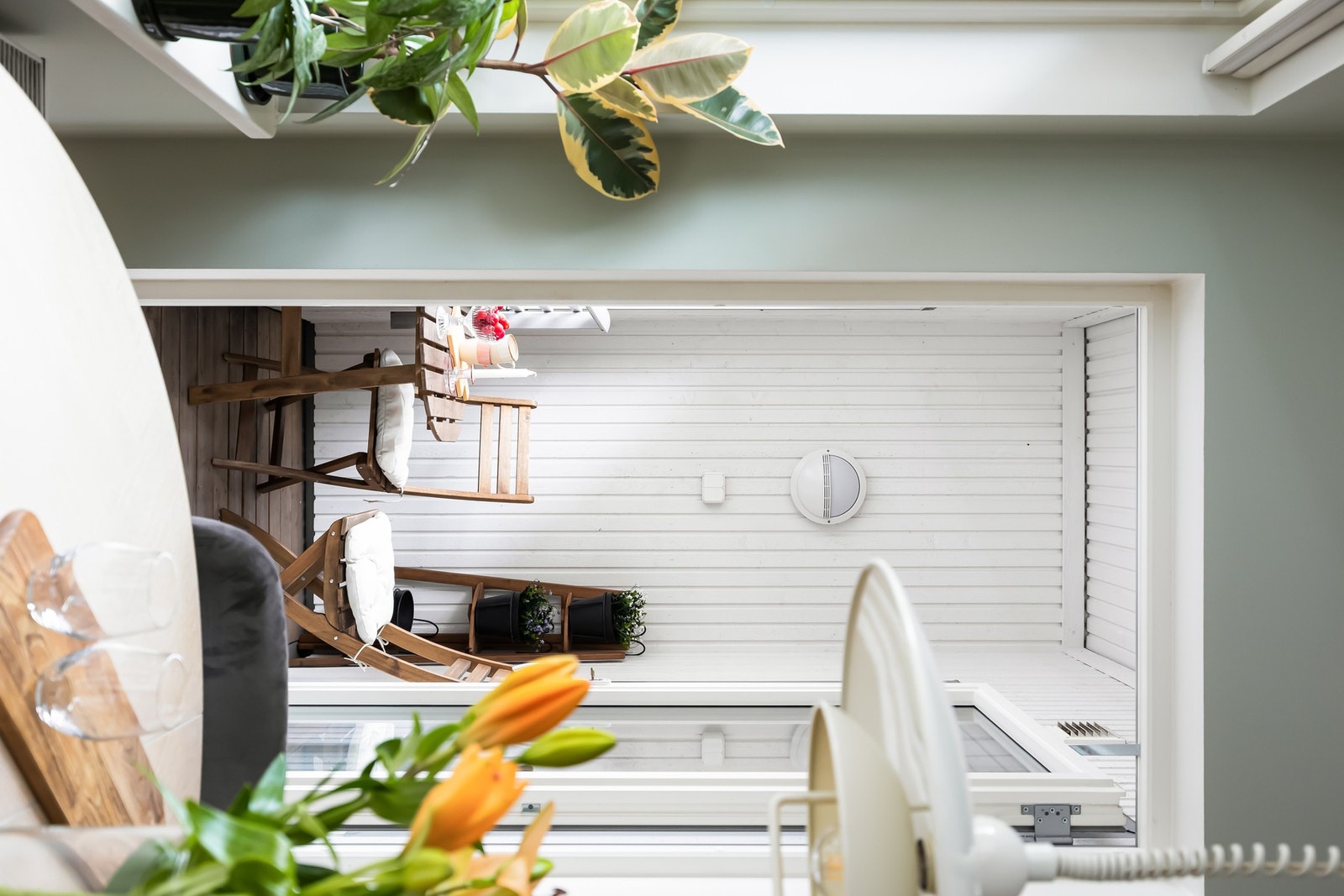 Balkongen er på ca. 2,7 m². Galleribilde