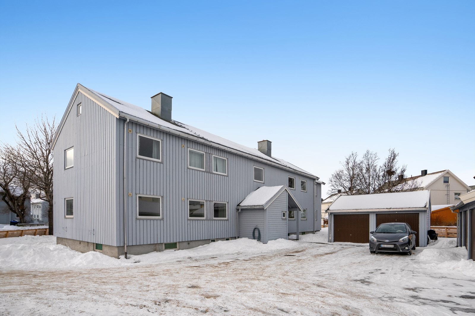 Felles inngangsparti til de fire leilighetene i bygget. Galleribilde