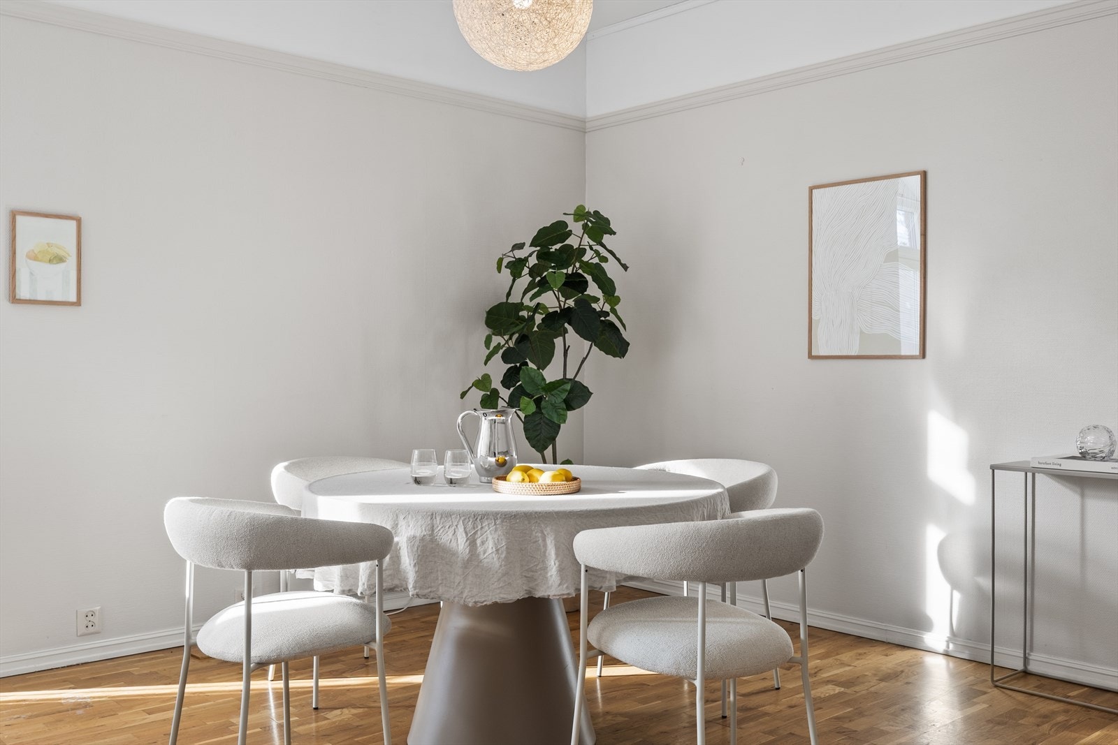 Her kan man nyte en bedre middag med venner og familie Galleribilde