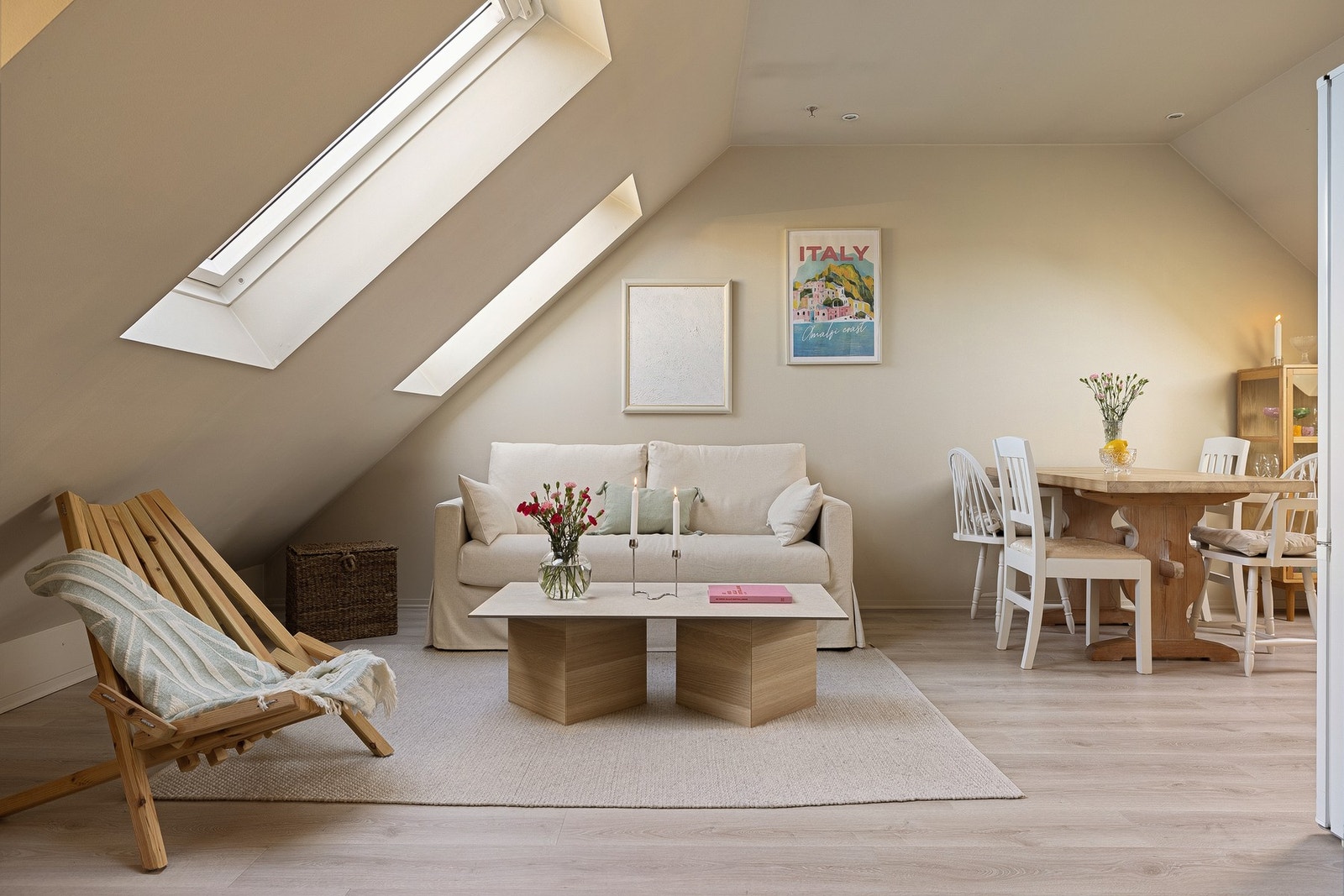 Velkommen til Bjørnsons gate 23B - presentert av EIE Eiendomsmegling ved Marius Undheim Helvik! (Fotograf: Nathalie Reinholdtsen) Galleribilde