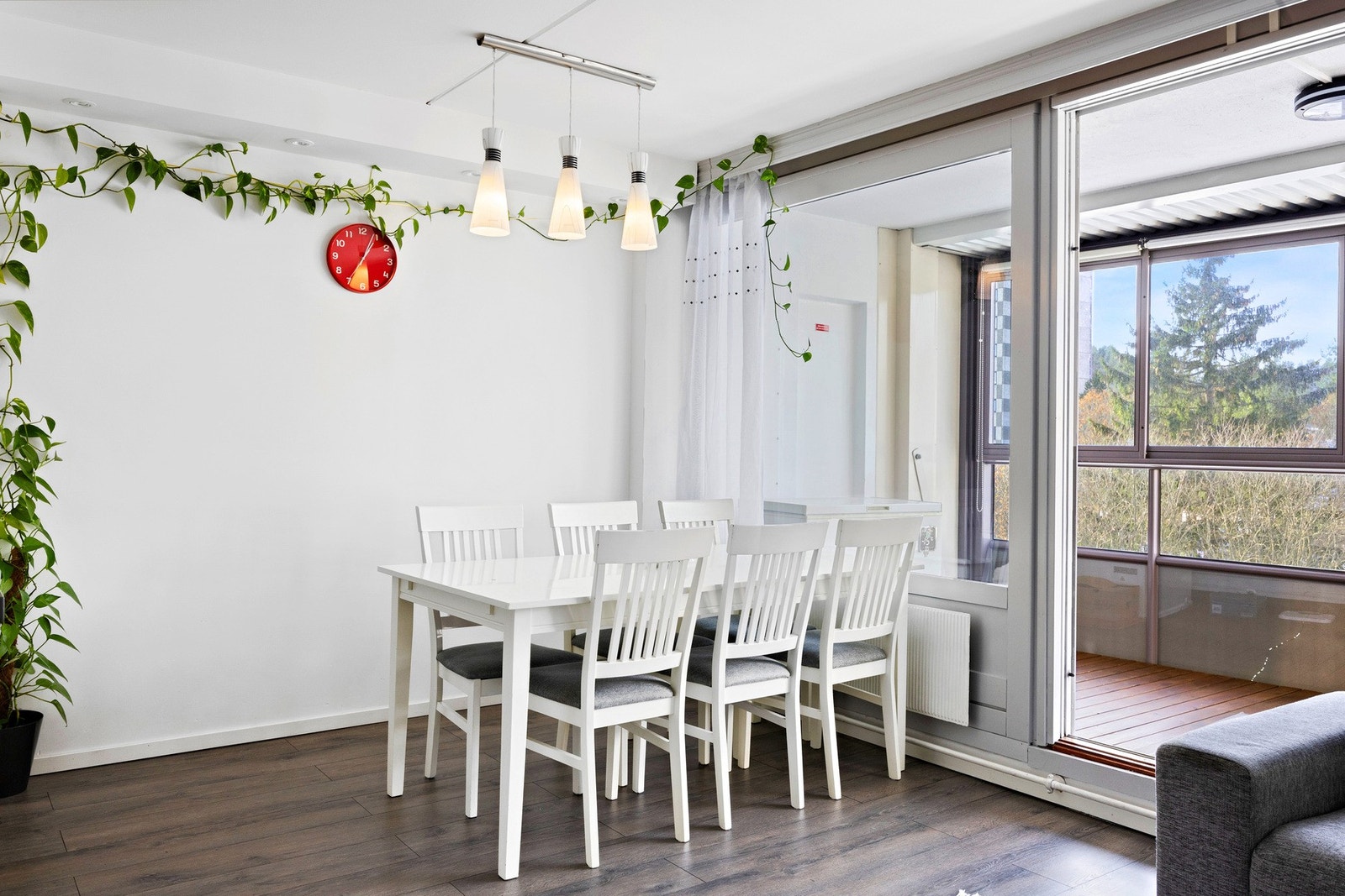 Videre inn i boligen igjen. Galleribilde