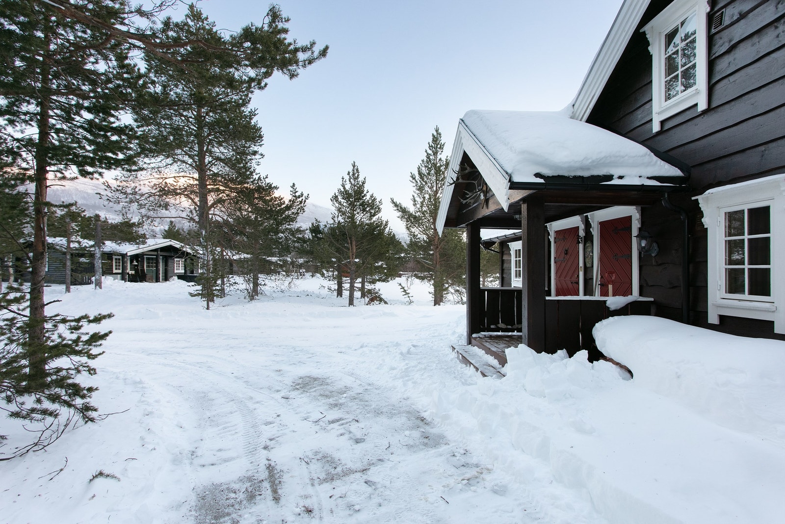 Gode parkeringsmuligheter på egen tomt Galleribilde