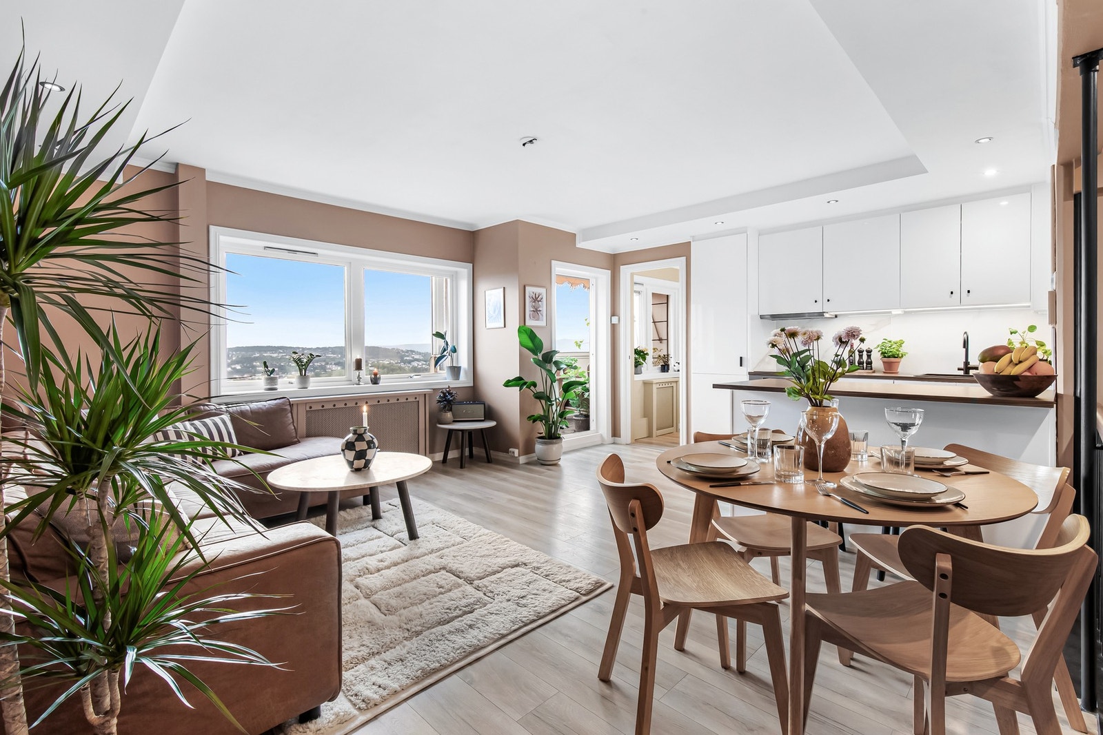 Velkommen til Bølerlia 8 - presentert av PrivatMegleren ved Madelén Auen. Galleribilde