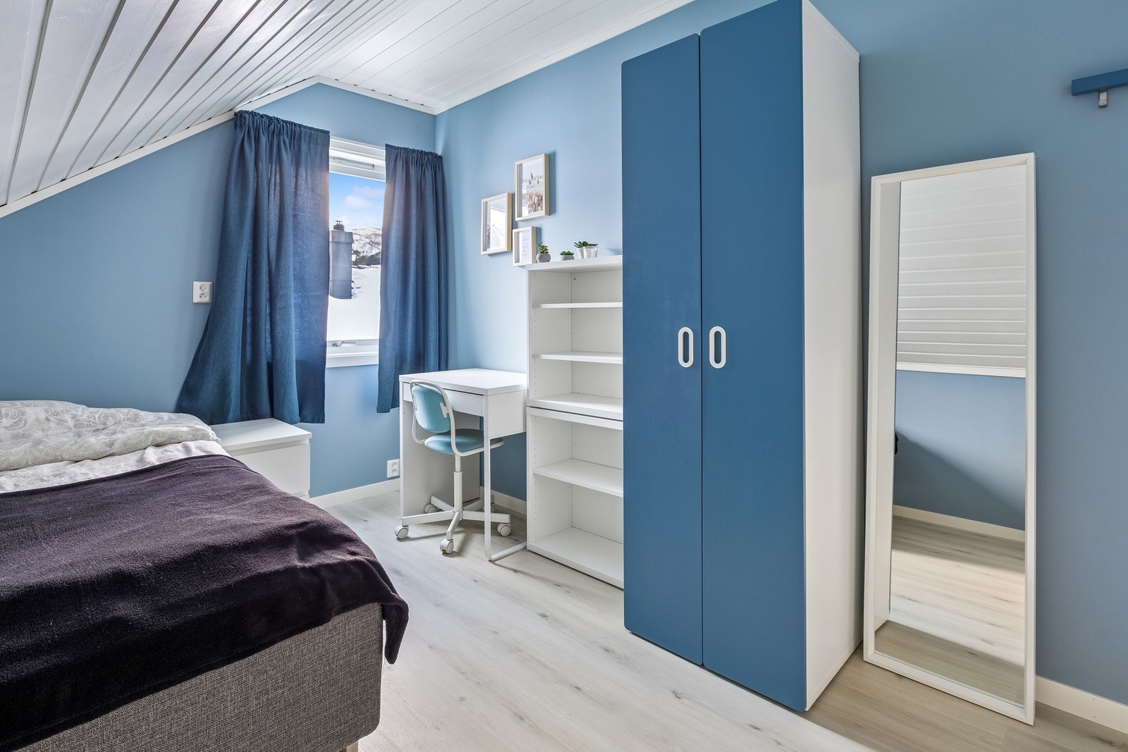 Loftsetasje - soverom nr 3 Galleribilde