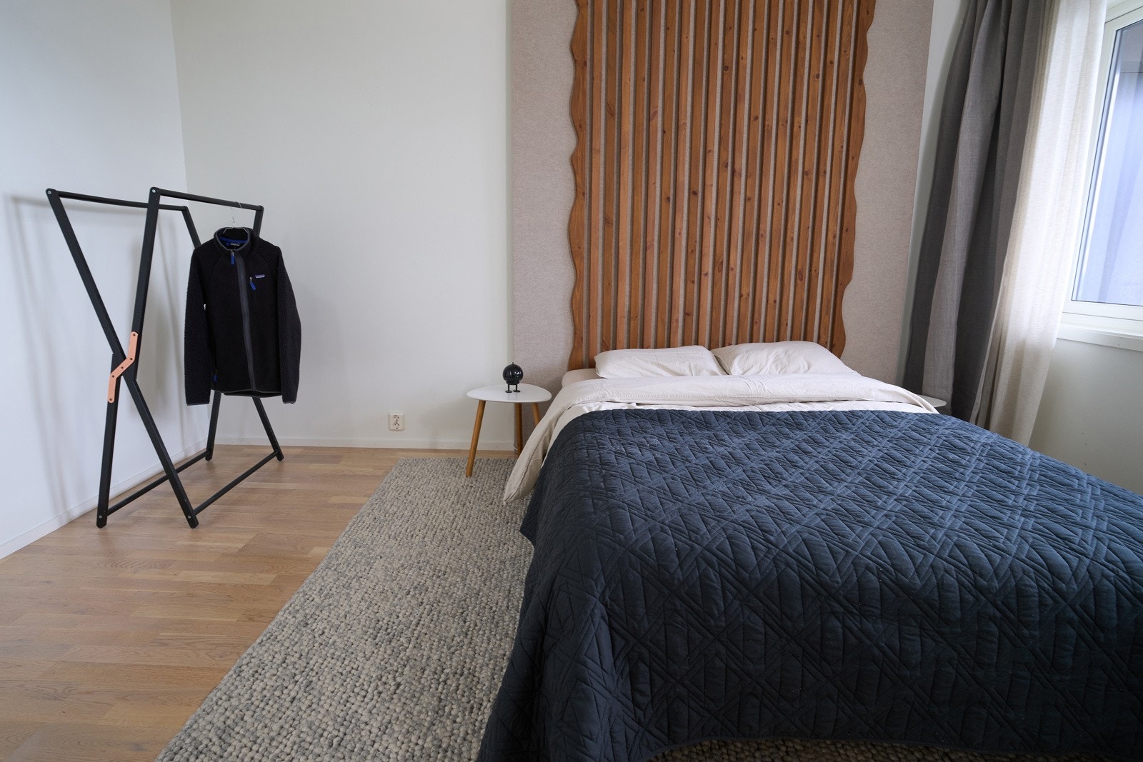 Boligen har totalt 6 soverom som alle er av god størrelse. Galleribilde