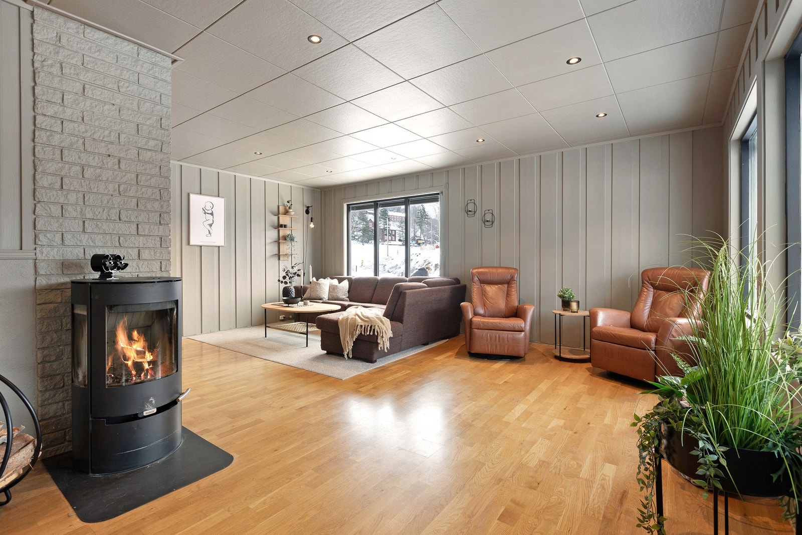 Peisovnen bidrar både med lun varme og stemning på kjølige dager. Galleribilde