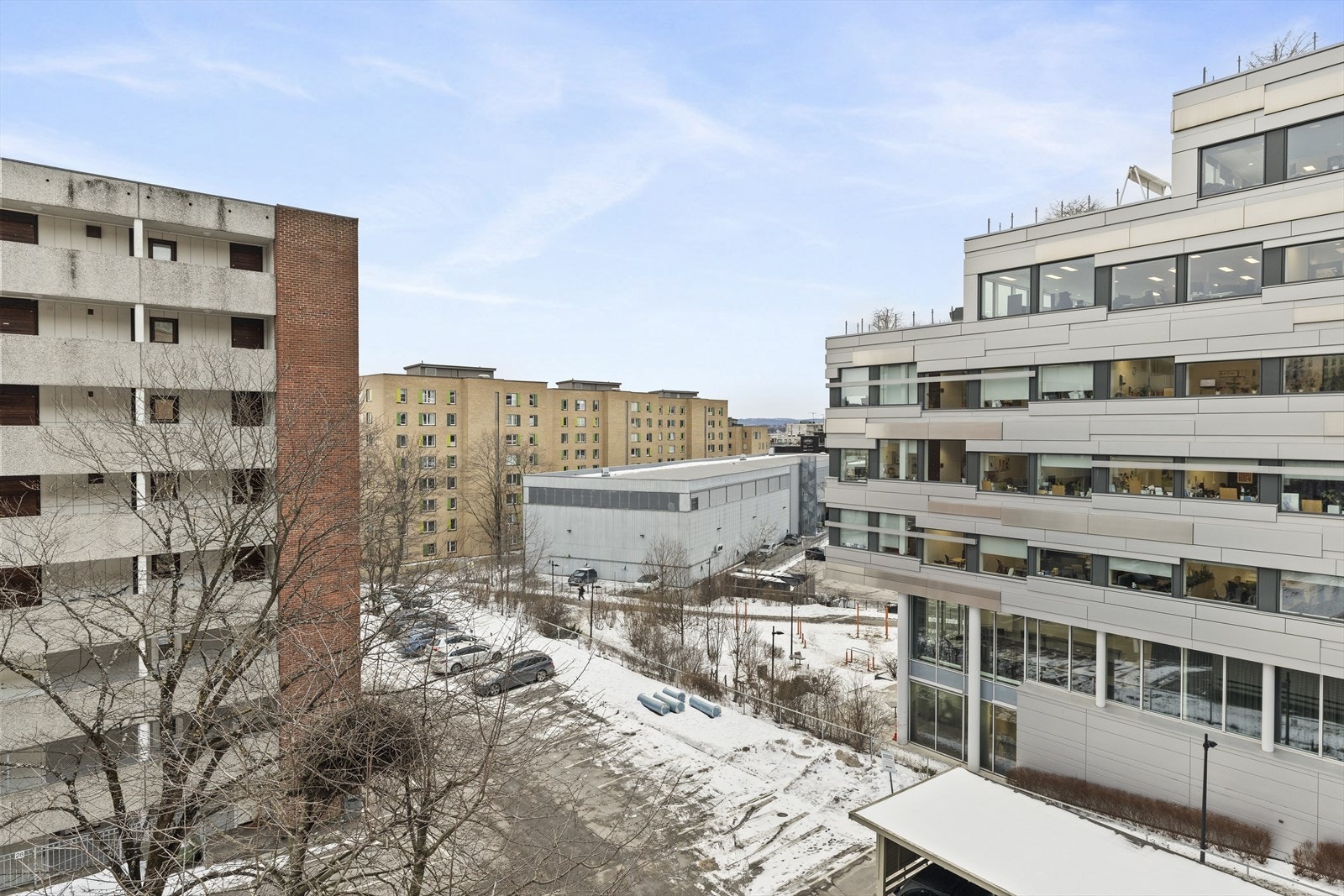 Utsikt fra balkongen mot vest. Galleribilde