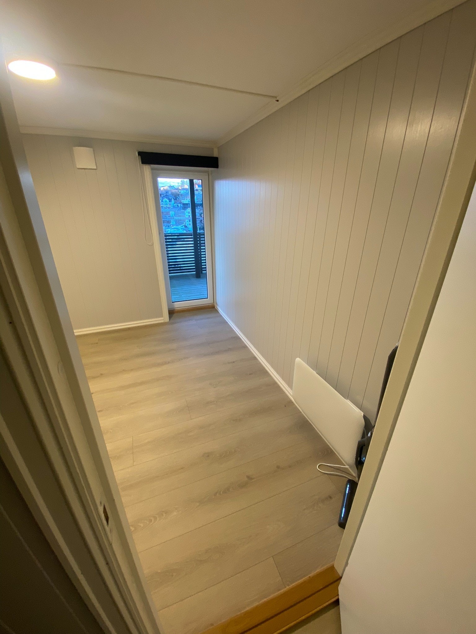 Soverom nr. 3, det største soverommet med klesskap Galleribilde