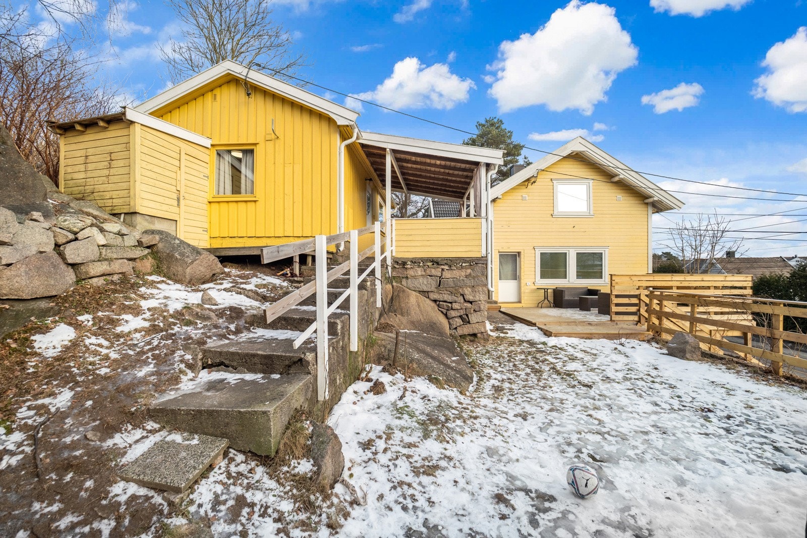 Flotte uteområder tett på Gressvik sentrum. Galleribilde