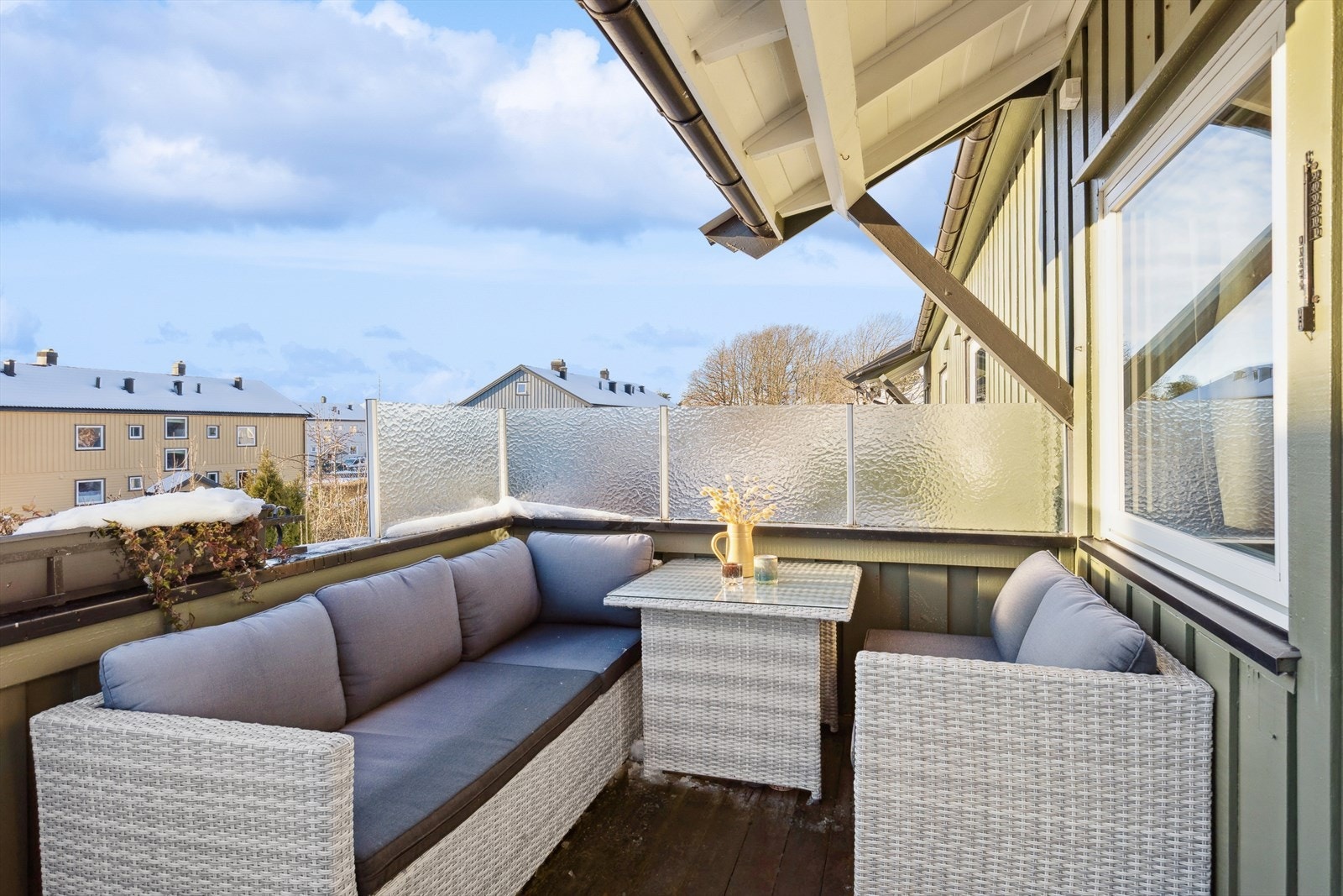 Solrik balkong! Galleribilde