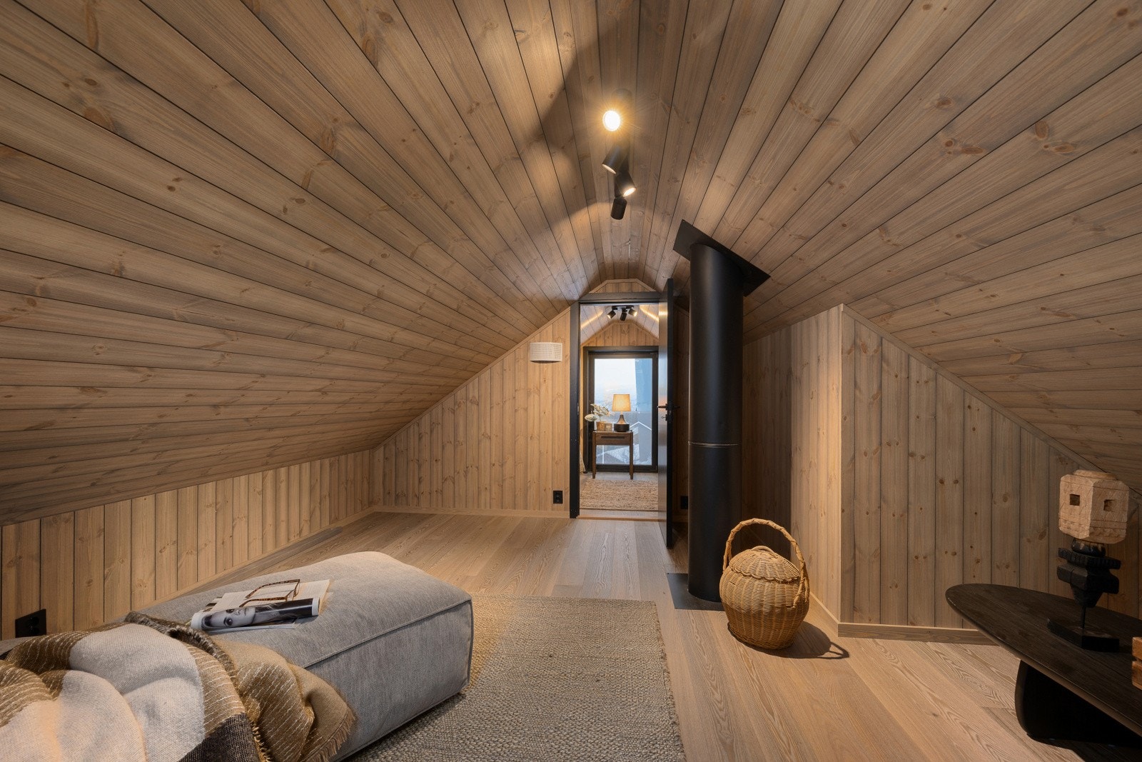 Hemsen har god størrelse og kan innredes etter eget ønske. Galleribilde