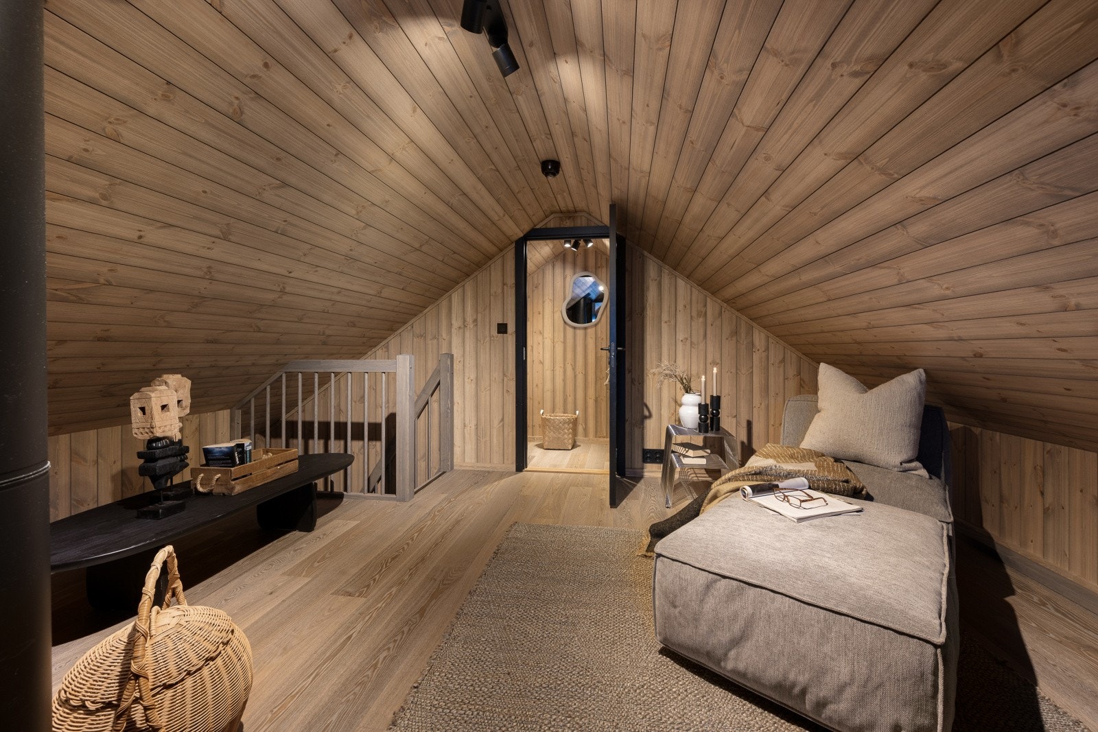 Koselig hemsrom som fungerer som en ekstra stue. Galleribilde