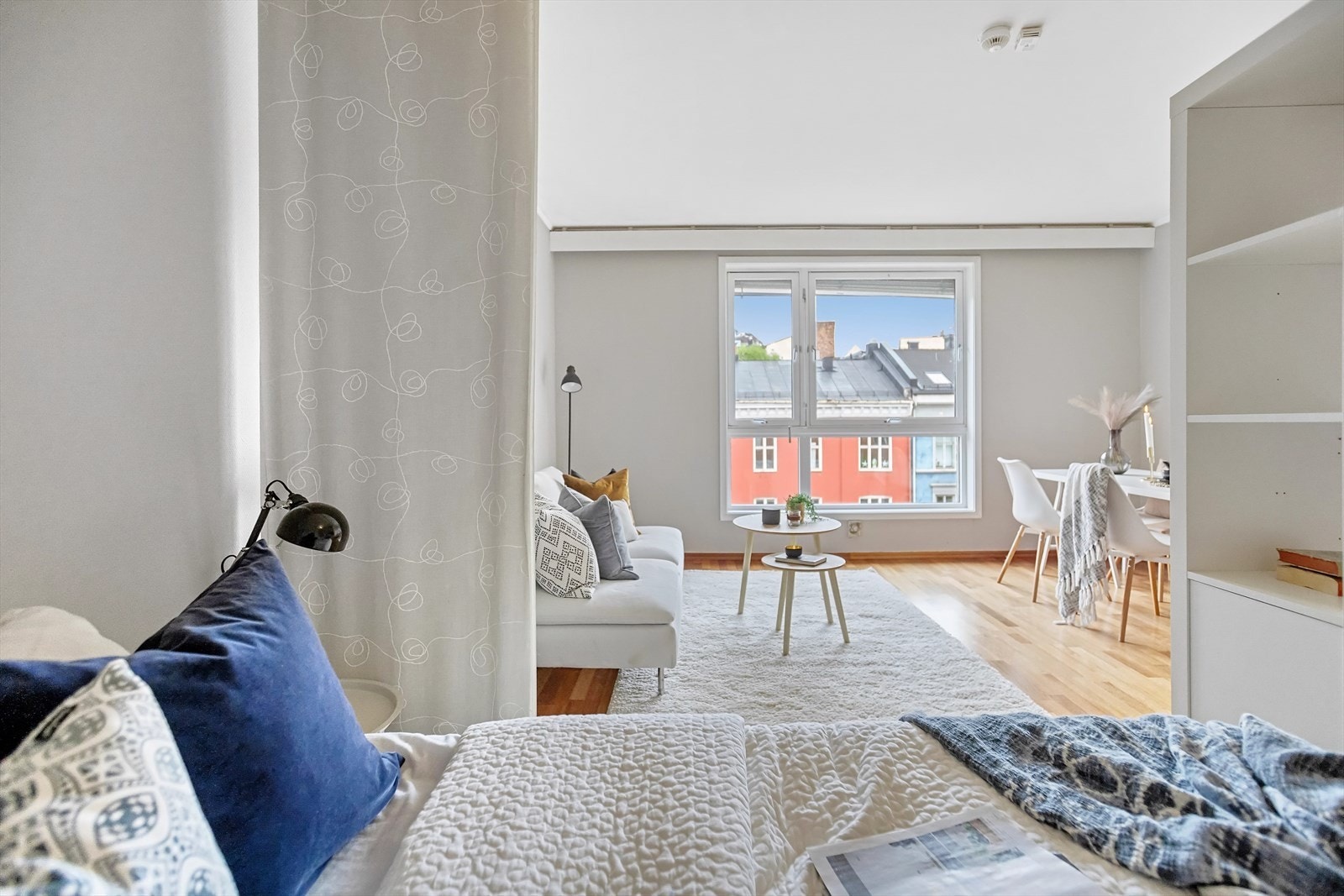 Sovealkove mot oppholdsrom/stue Galleribilde