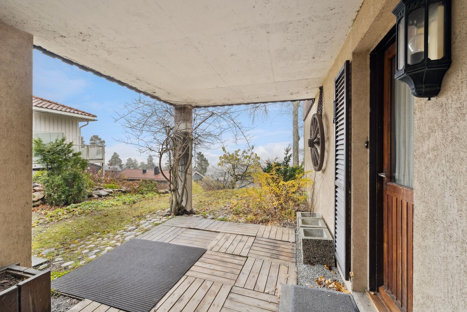 Leiligheten har eget inngangsparti Galleribilde