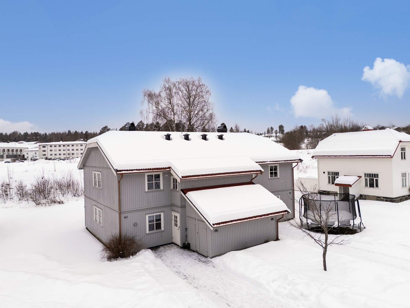 En leilighet med det meste rett utenfor døren! Velkommen til visning! Galleribilde