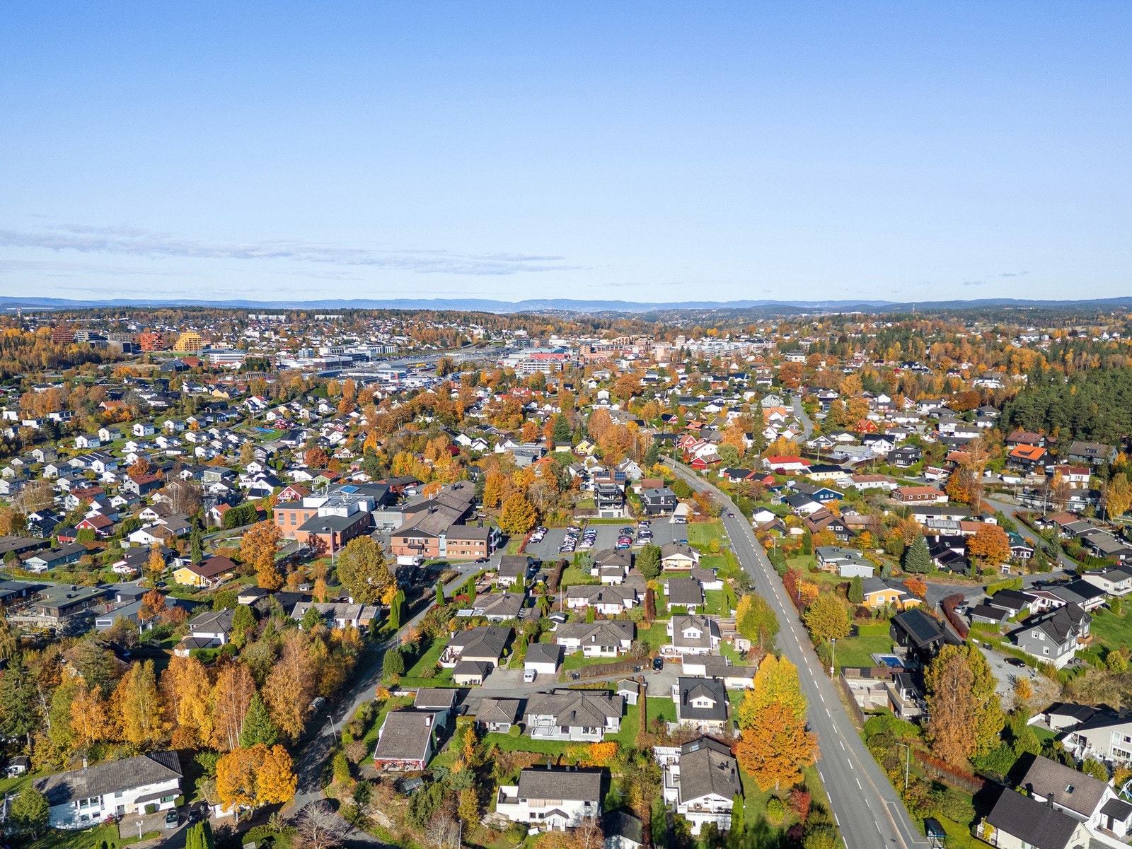 Her får du alt du trenger i hverdagen innen kort rekkevidde - velkommen til visning! Galleribilde