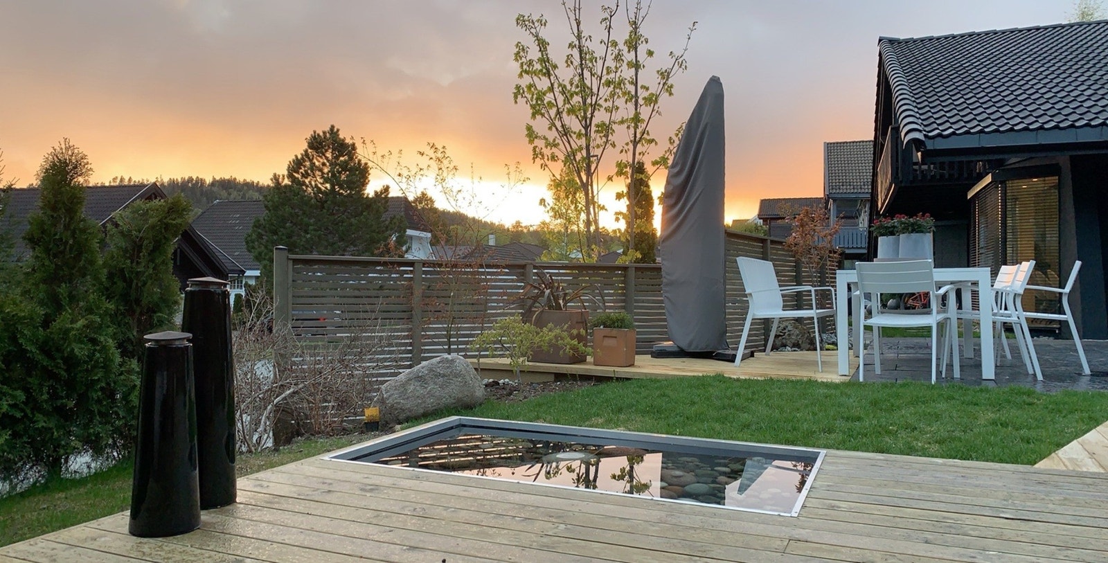 Meget pent opparbeidede utearealer Galleribilde