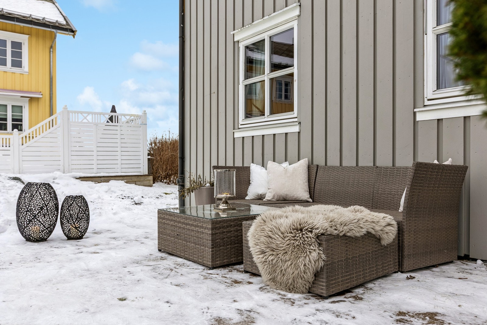 Her kan du følge solen gjennom dagen ved å bevege deg enkelt mellom terrassene, slik at du alltid kan sitte lunt og solrikt. Galleribilde