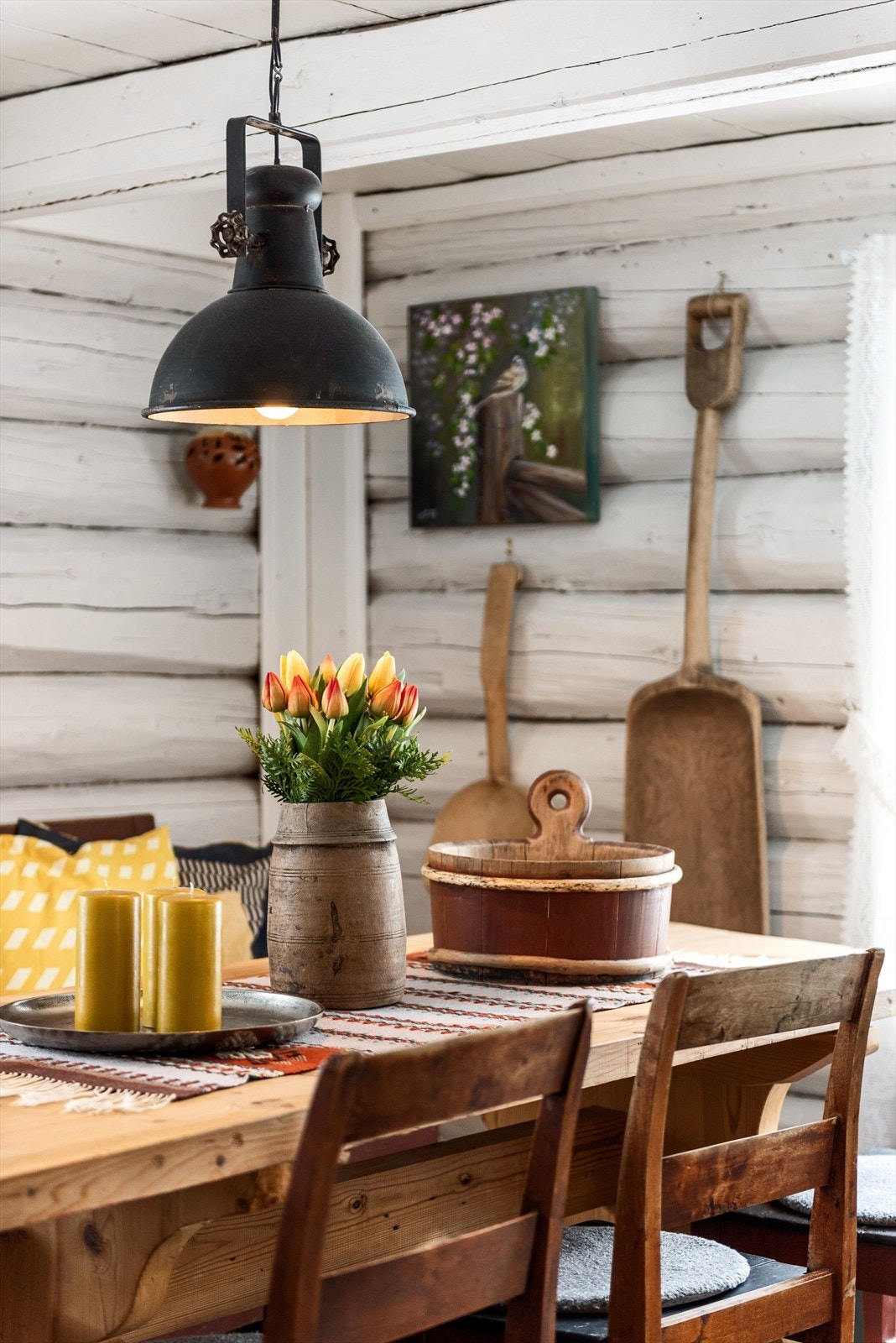 Fin omramming av tømmervegger. Galleribilde