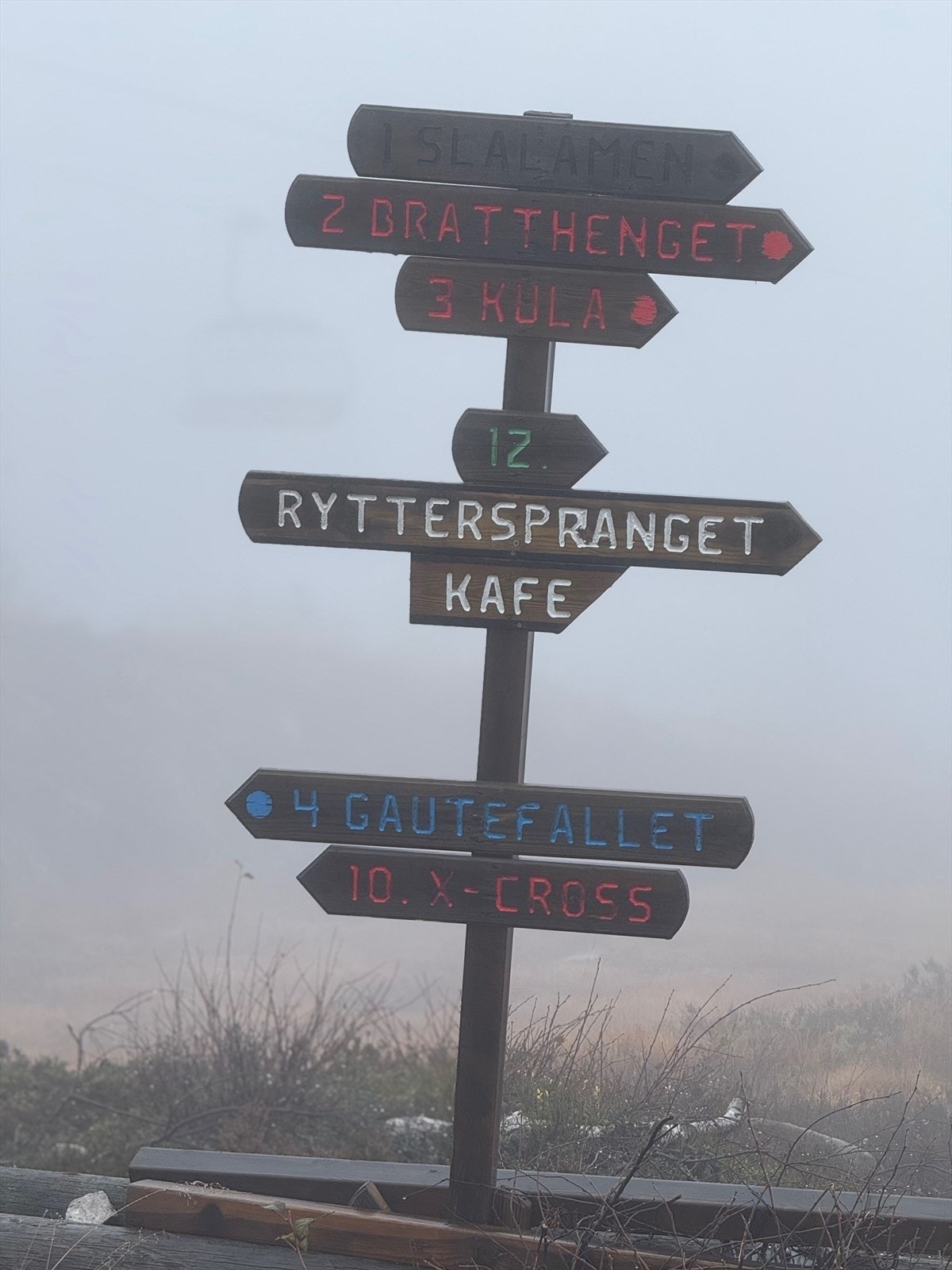 Naturen i området har med andre ord mye å by på for en friluftsglad eier av fritidseiendommen - og området er perfekt for den aktive som liker å ferdes i naturen, samtidig som en kan nyte fred og ro på hytta. Galleribilde