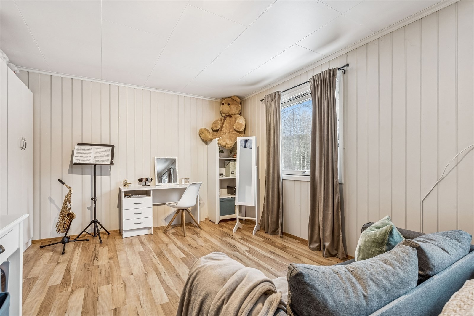 Det største soverommet kan enkelt gjøres om til to soverom. Galleribilde