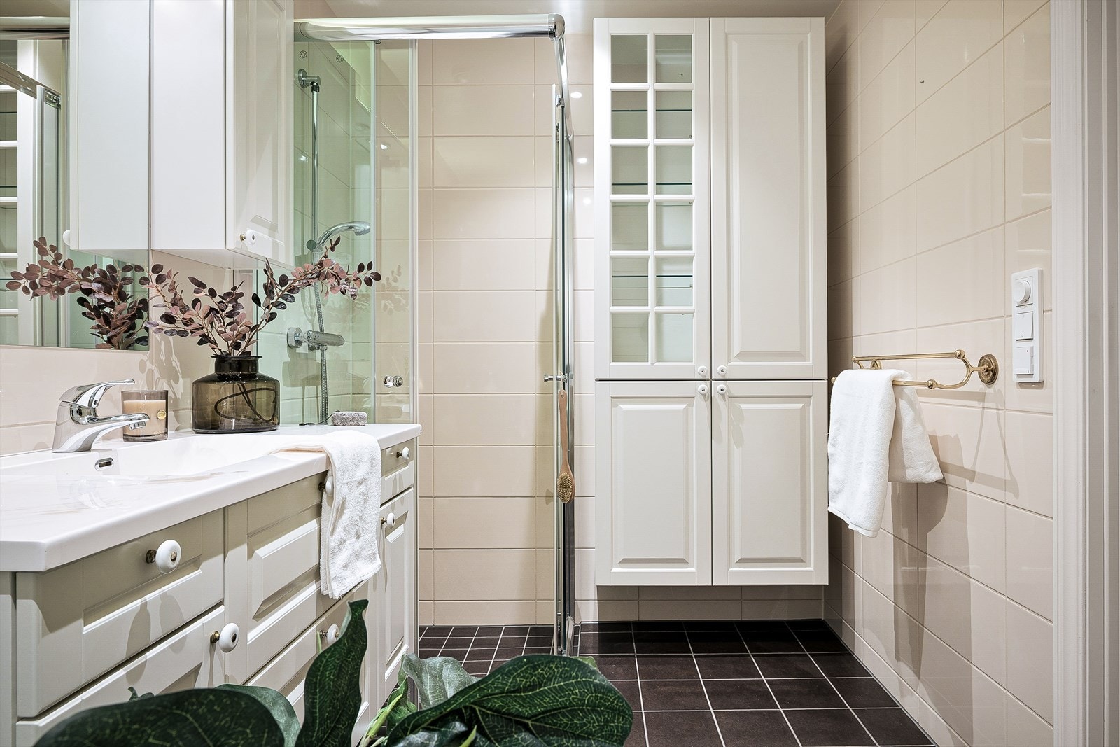 Her er det godt med oppbevaringsmuligheter. Galleribilde