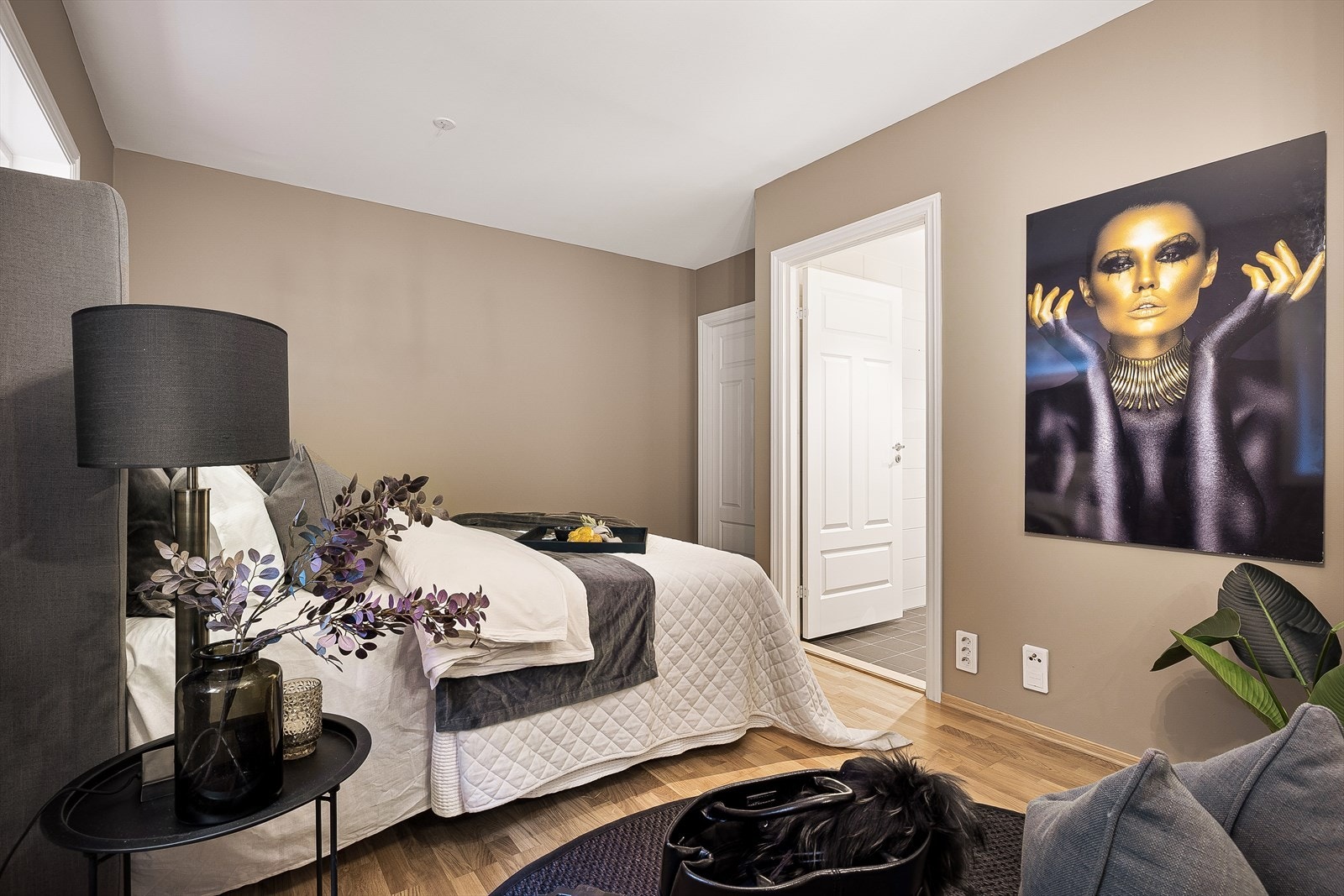 ... eget baderom tilhørende soverommet! Galleribilde