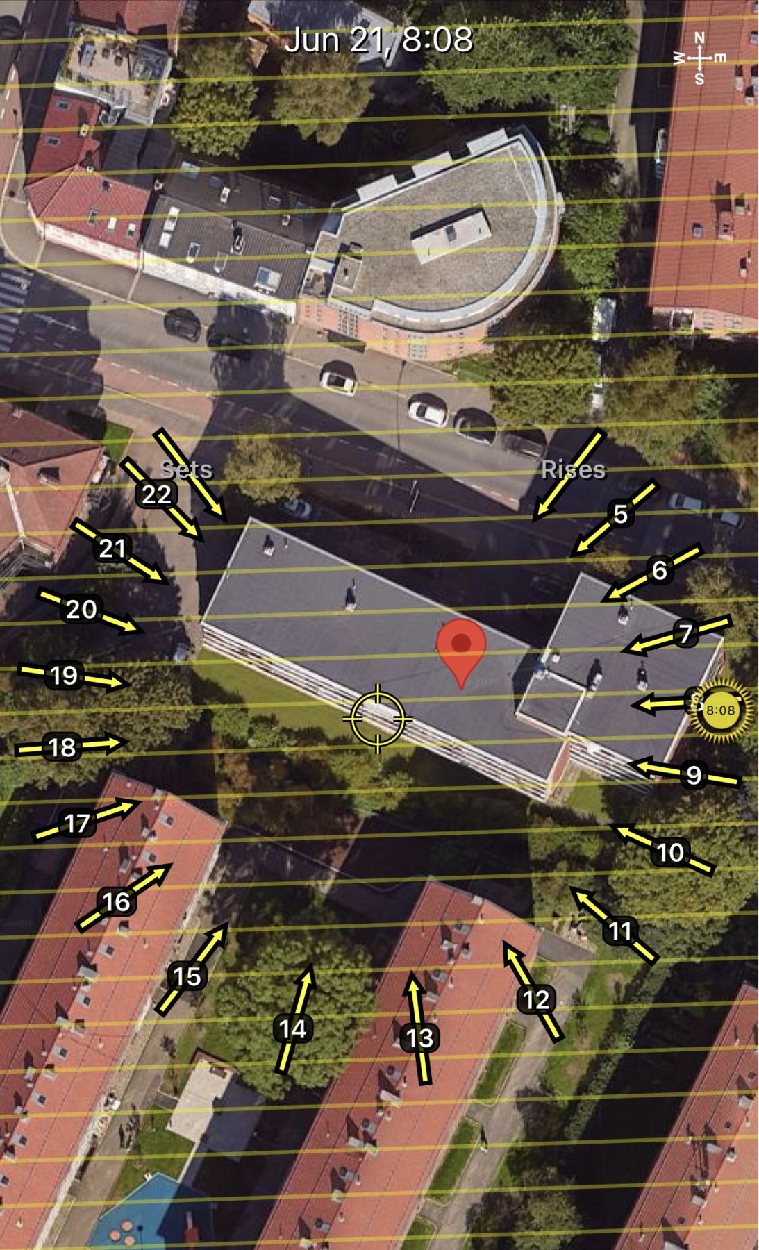 Solkartet viser solforholdene i juni. Leiligheten ligger ca. midt i bygget. Galleribilde