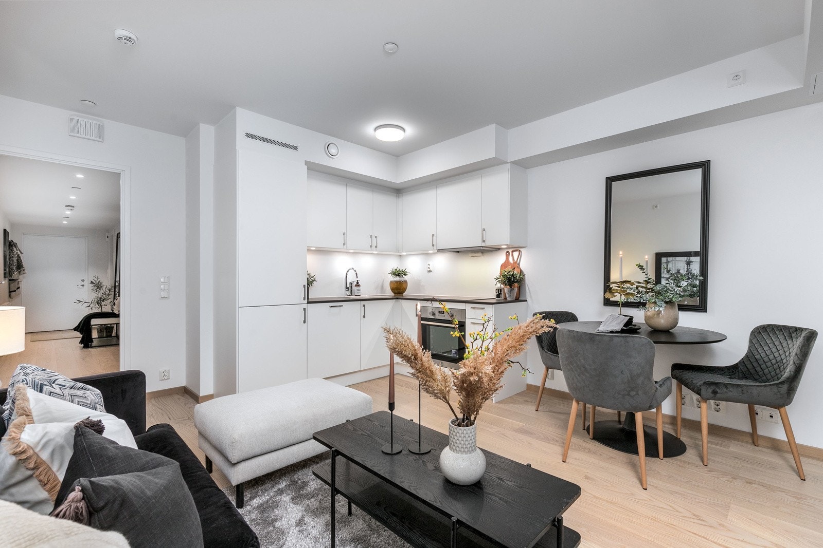 Grunnpakke for kabel-TV og internett er inkl. i felleskostnadene. Bilde fra M407 Galleribilde