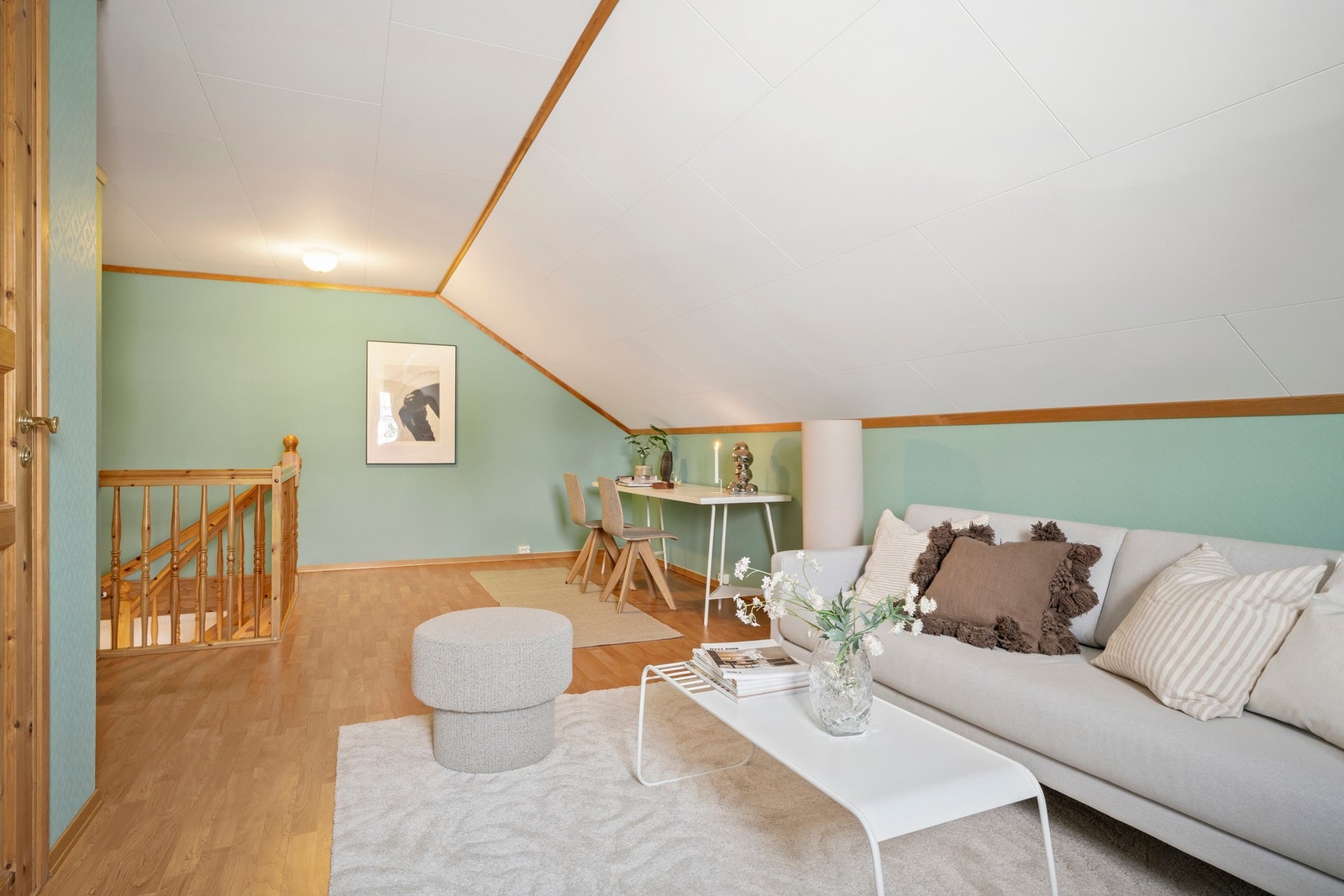 TV-stue i 2. etasje. Galleribilde