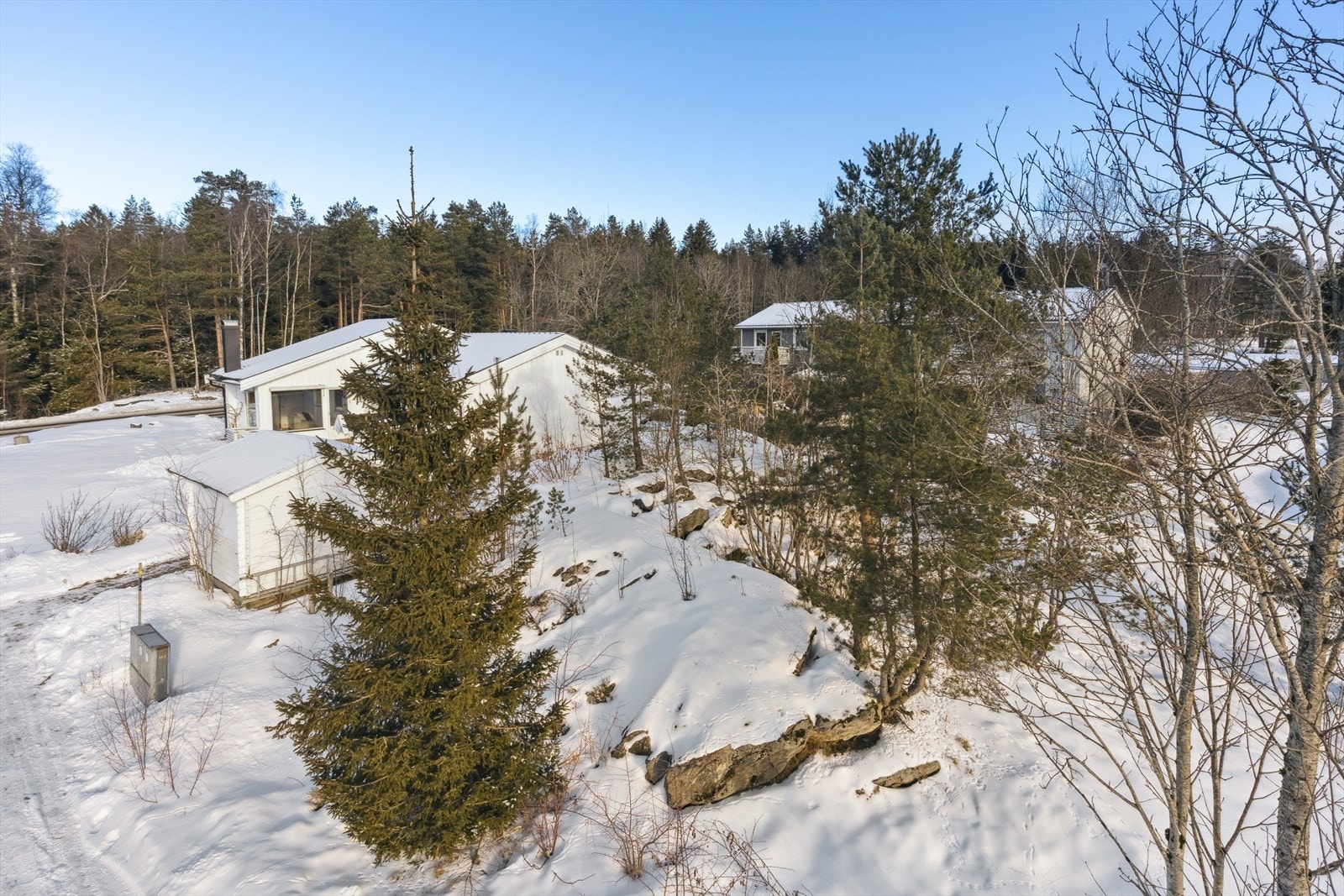 Tomten ved siden av er et friareal. Galleribilde