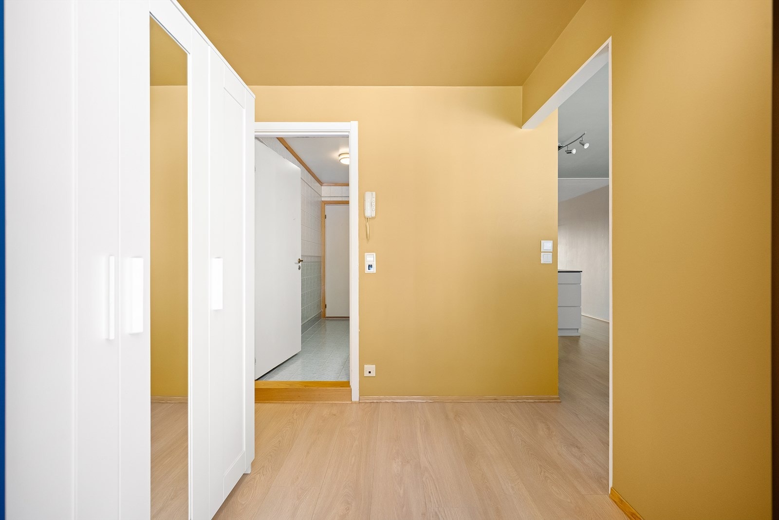 - Velkommen inn i gangen - Galleribilde