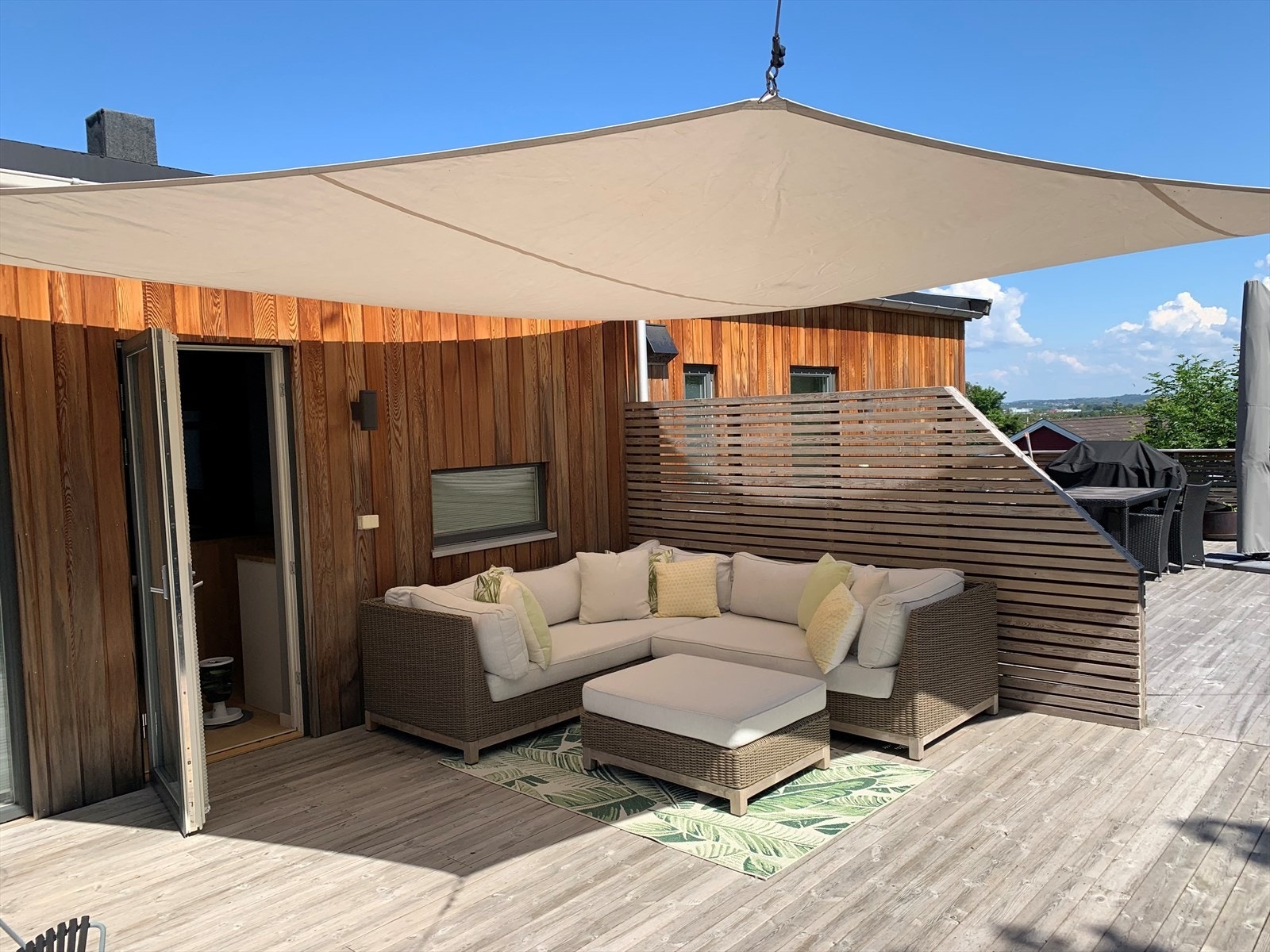 Selgers bilde fra sommeren Galleribilde