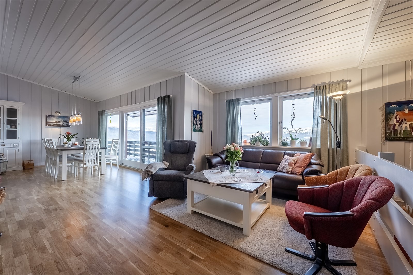 Stue (1. etasje) Galleribilde