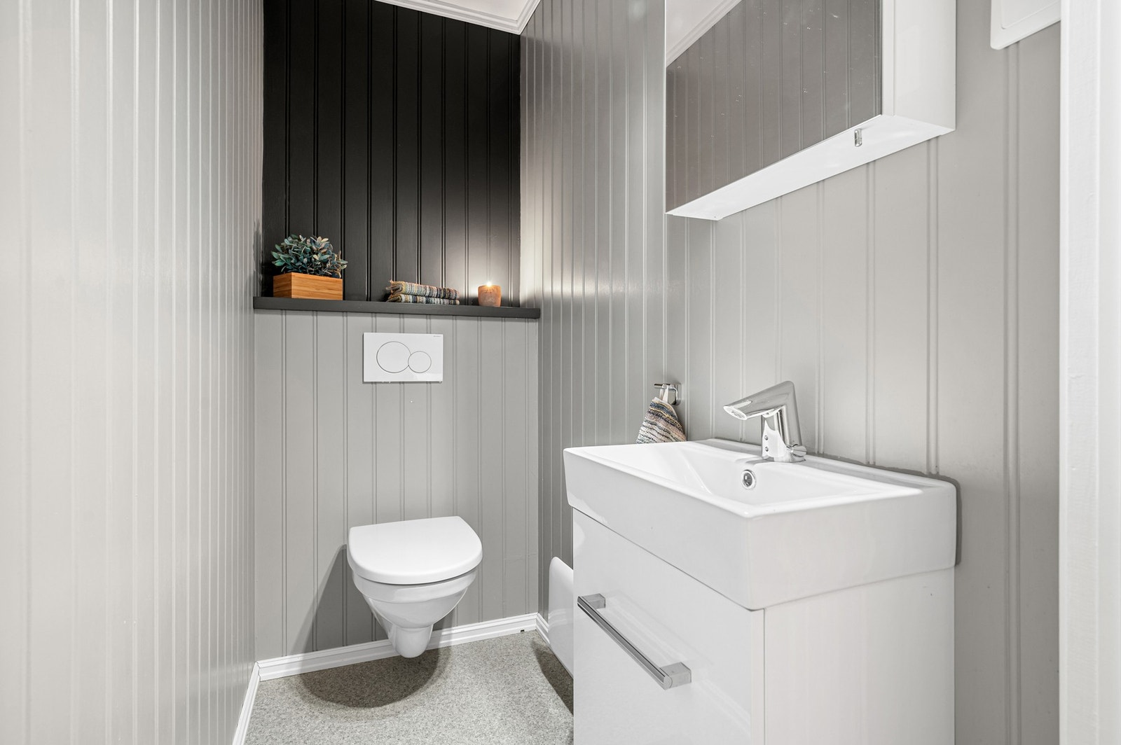 WC pusset opp i nyere tid Galleribilde