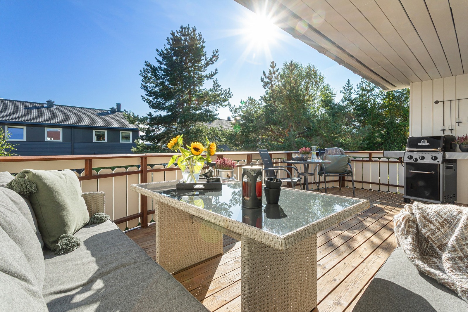 Gode solforhold. Terrassen er delvis overbygd Galleribilde