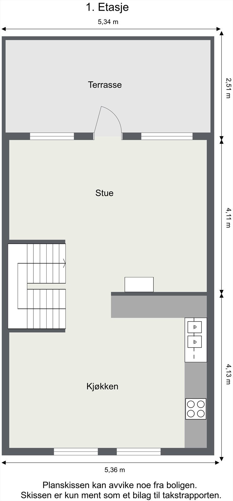 Første etasje er boligens sosiale sone, med stue og kjøkken i åpen løsning. Galleribilde