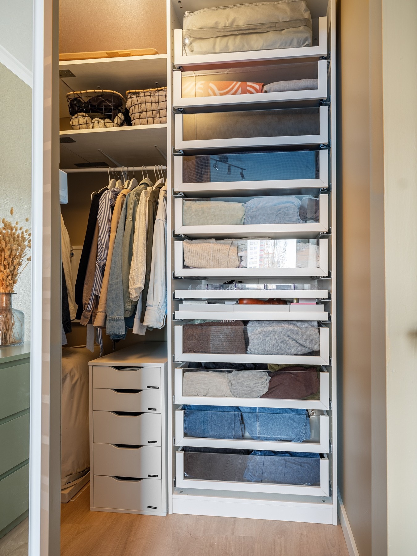 Her er det massevis av oppbevaringsplass. Galleribilde