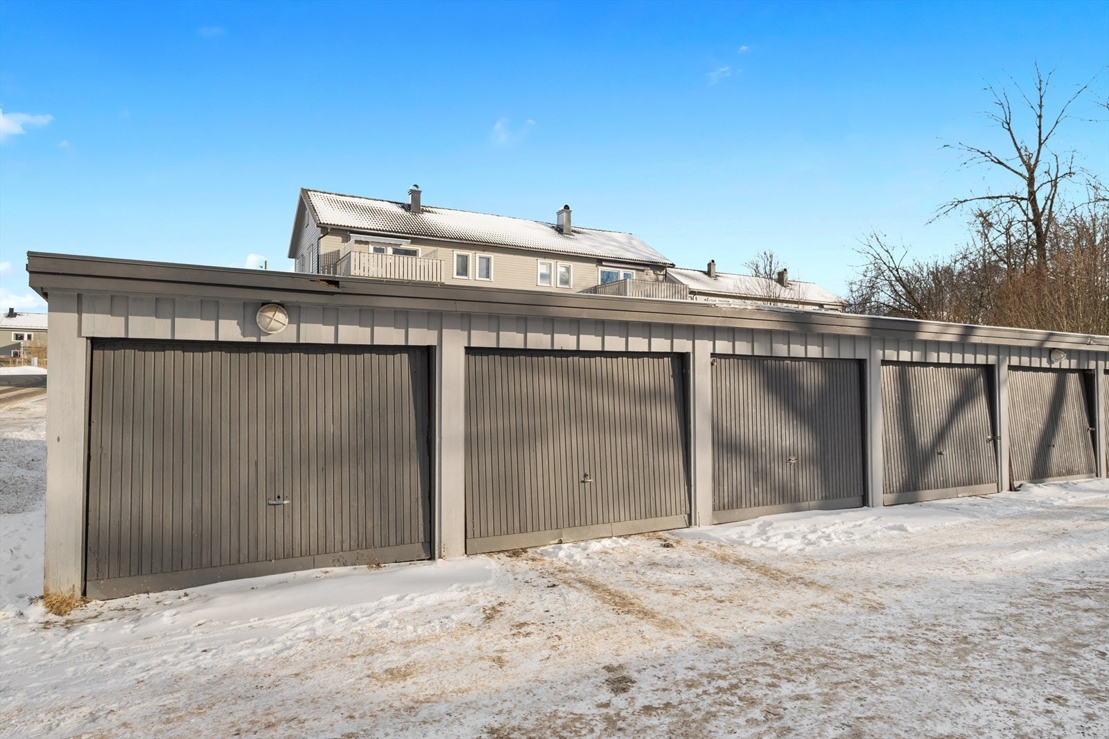 Det medfølger også garasjeplass Galleribilde