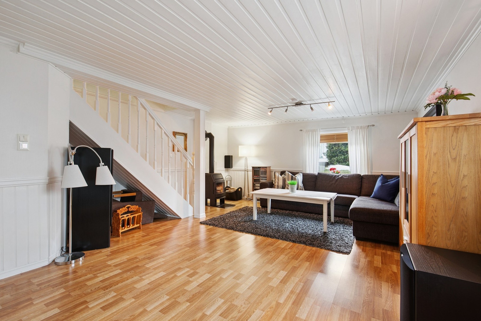 Trivelig stue i kjelleretasjen (ikke omsøkt) Galleribilde