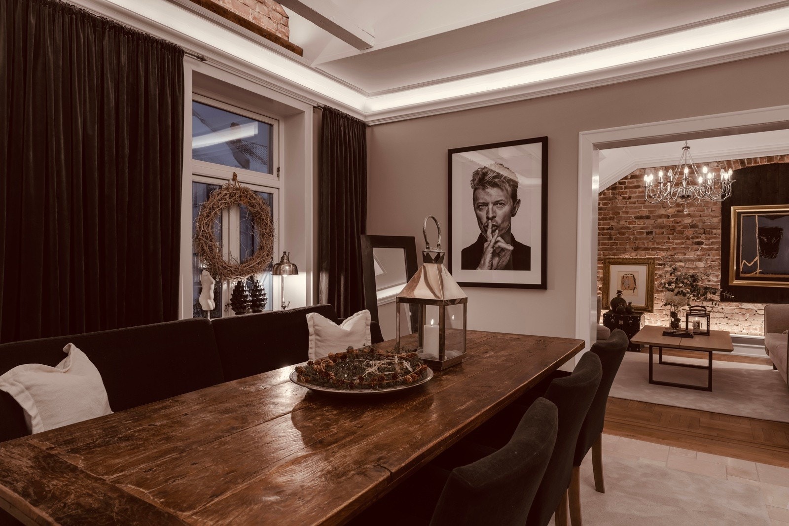 God plass til langbord. Galleribilde