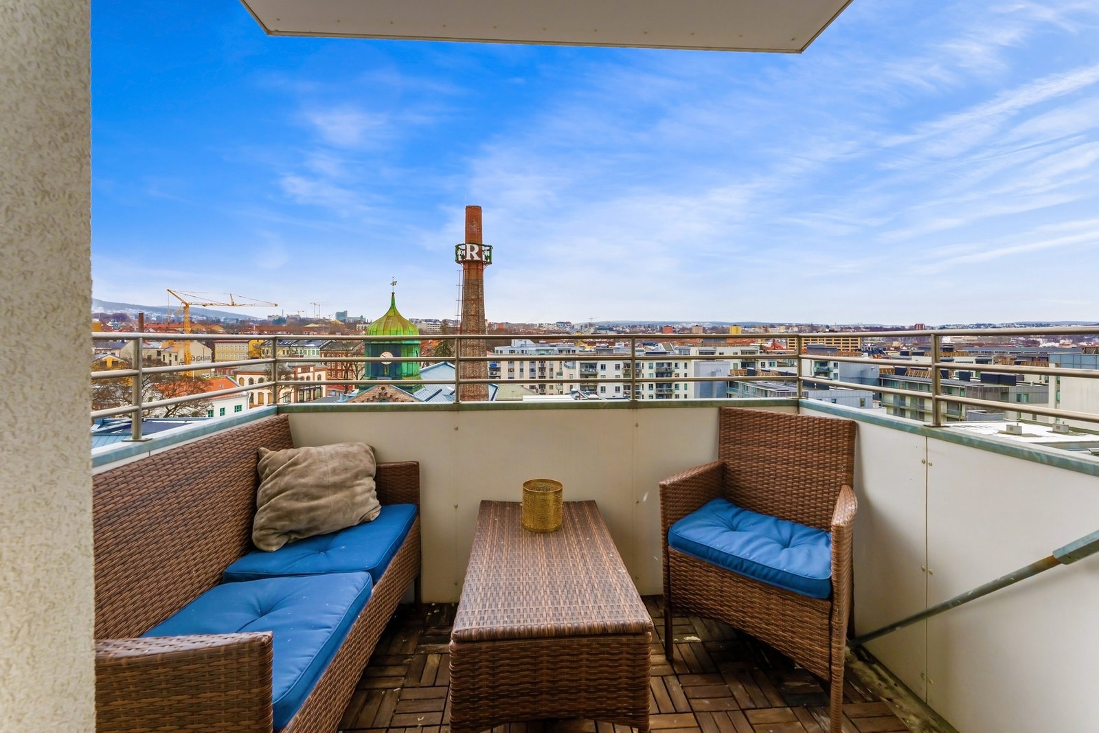 Velkommen til Thorvald Meyers gate 15, presentert av Morten v/ EIE eiendomsmegling. Foto: ZOVENFRA. Galleribilde