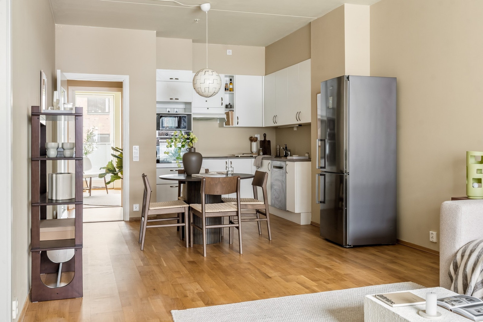 La oss bevege oss videre mot kjøkkenet Galleribilde