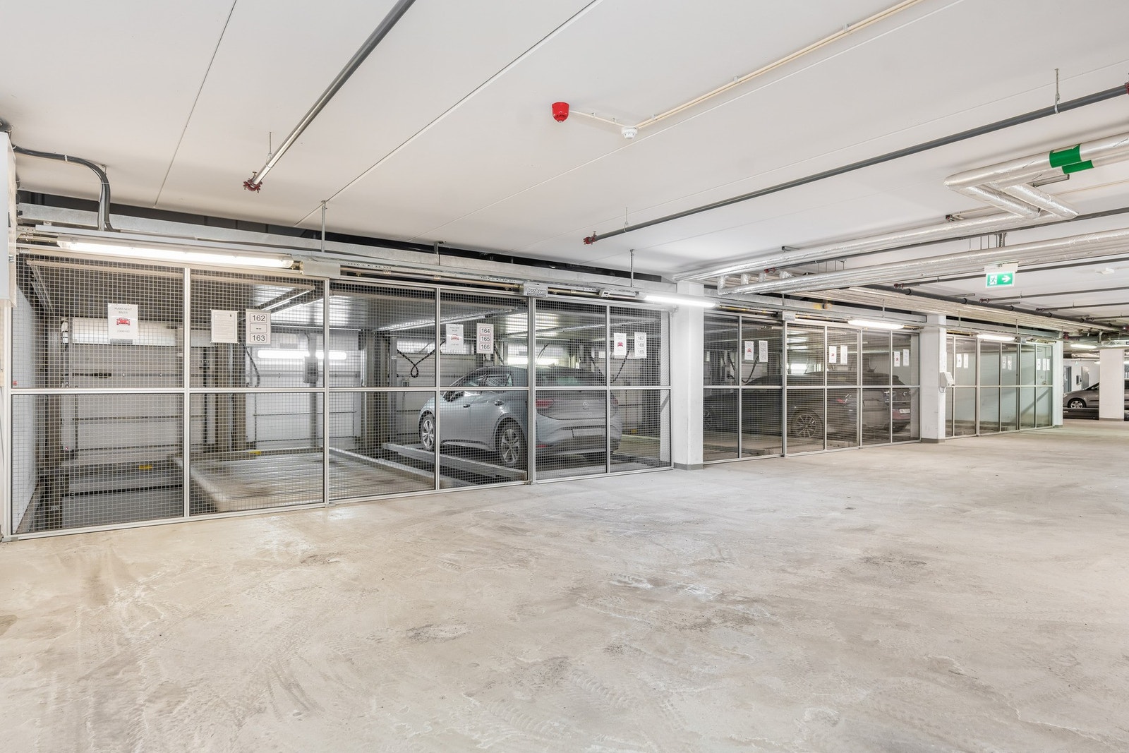 Det medfølger garasjeplass i felles garasjekjeller - mulighet for å installere EL-billader Galleribilde